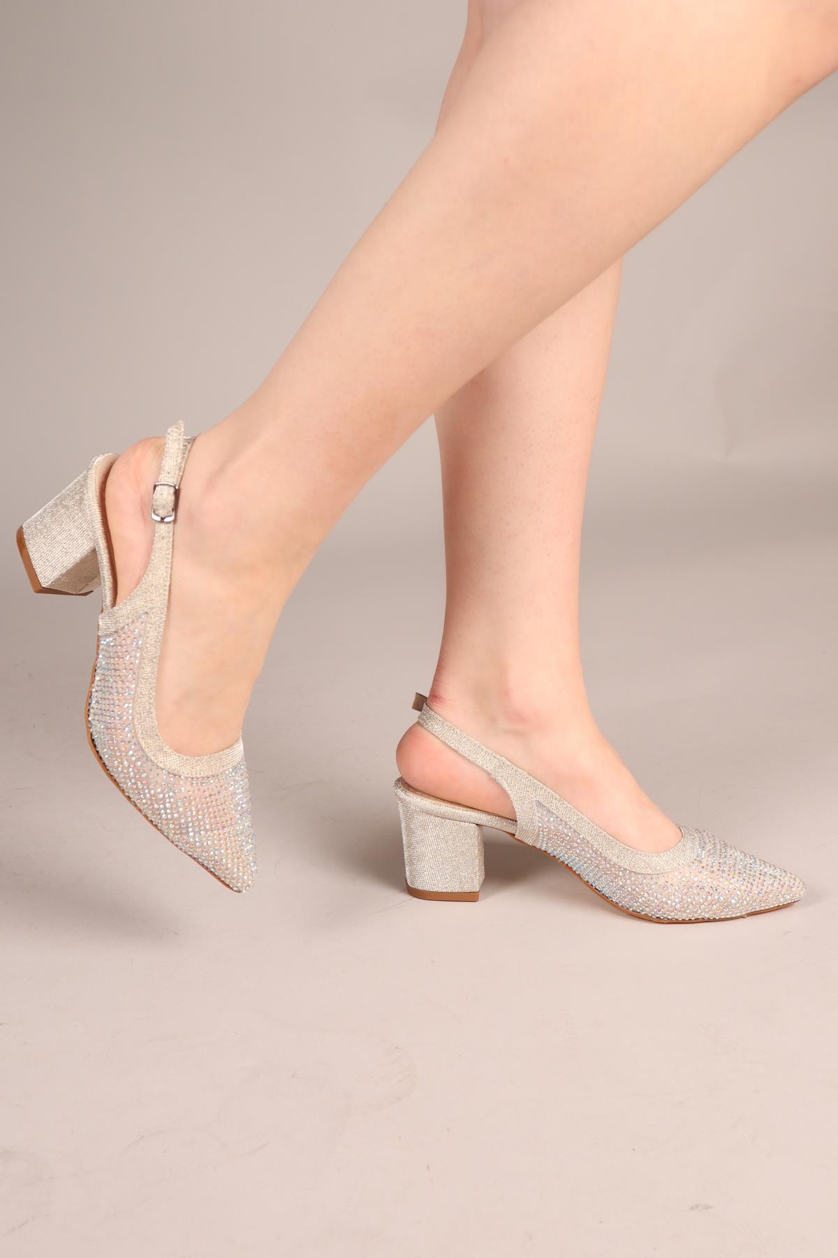 SAFFİA Sim ve Taş Detaylı Topuklu Ayakkabı GOLD