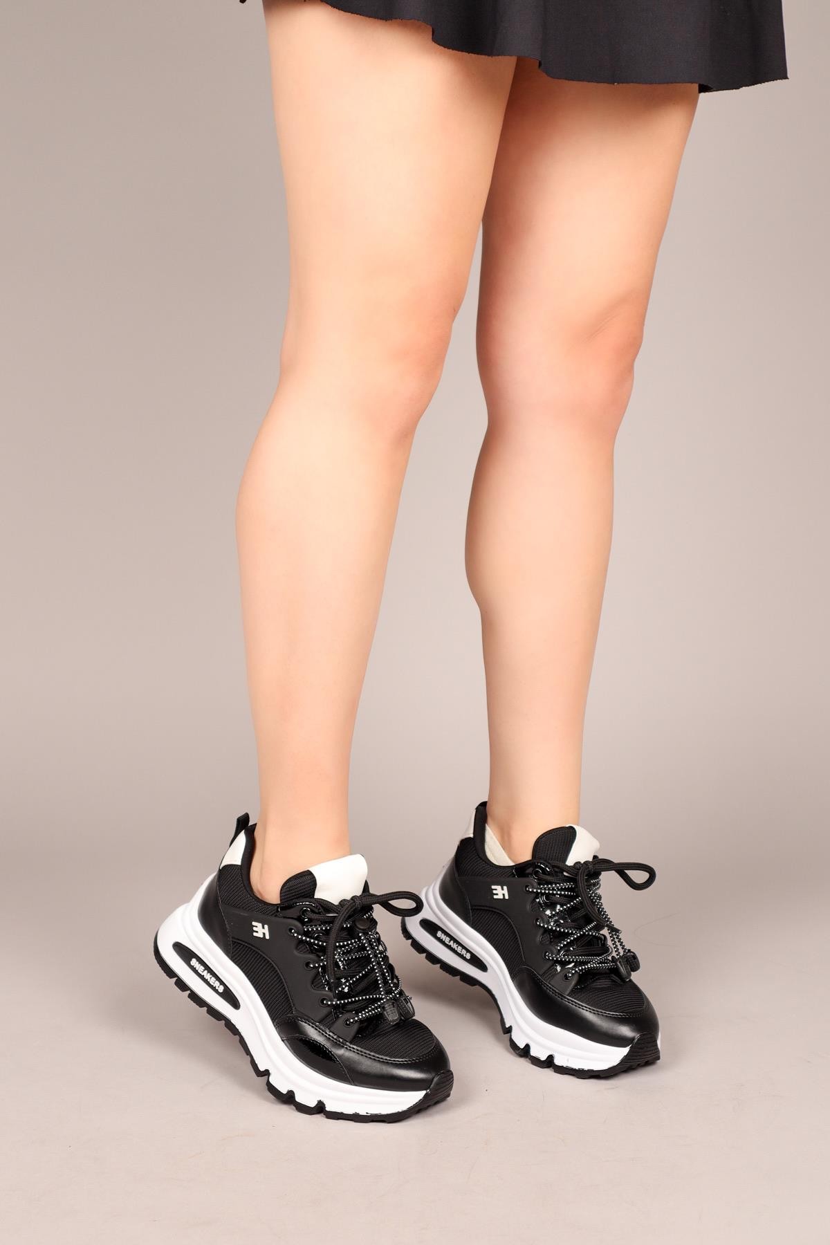 SOPHIE Bağcıklı Sneakers SİYAH