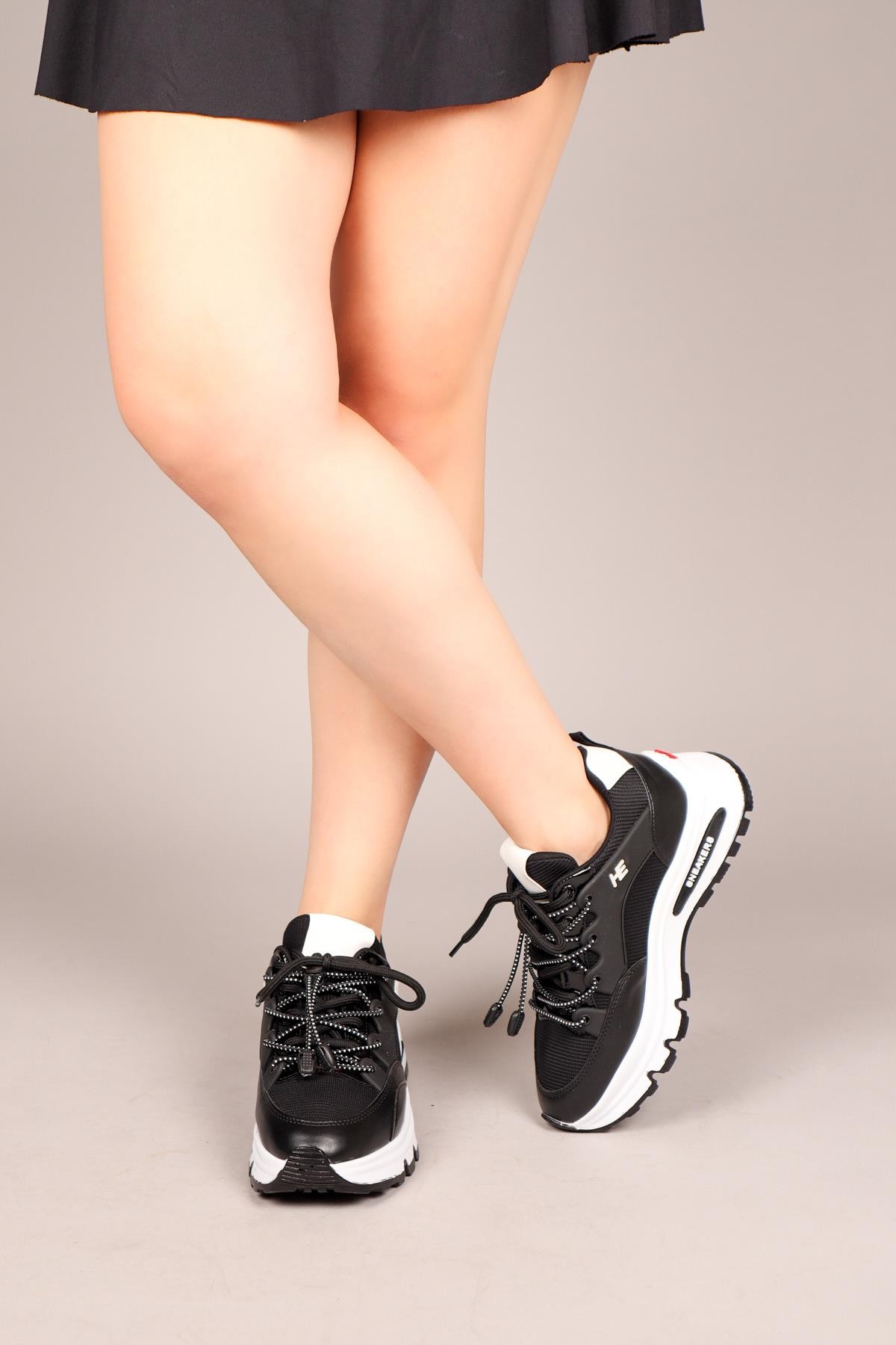 SOPHIE Bağcıklı Sneakers SİYAH