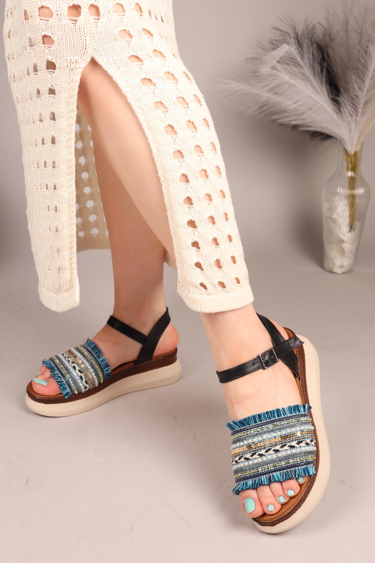 TASSEL Püskül ve Boncuklu Sandalet LACİVERT
