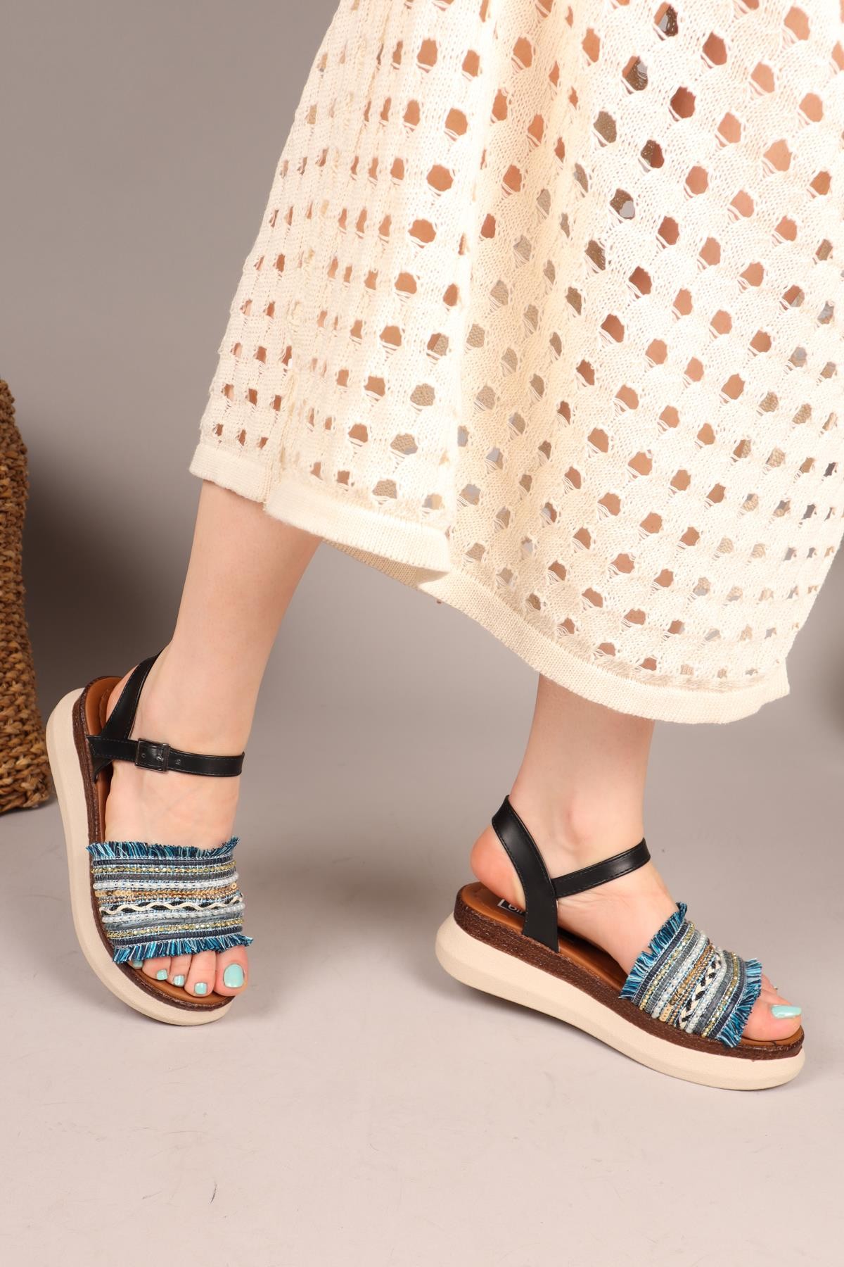 TASSEL Püskül ve Boncuklu Sandalet LACİVERT