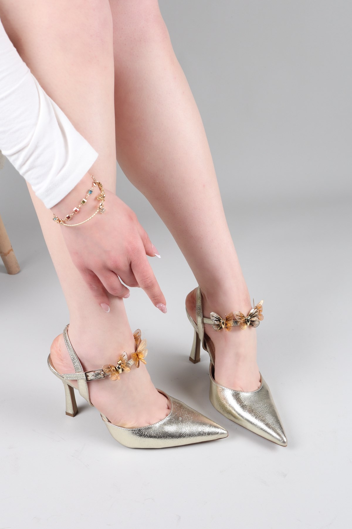 VİACHA Kelebek Tokalı Arkası Açık Stiletto GOLD
