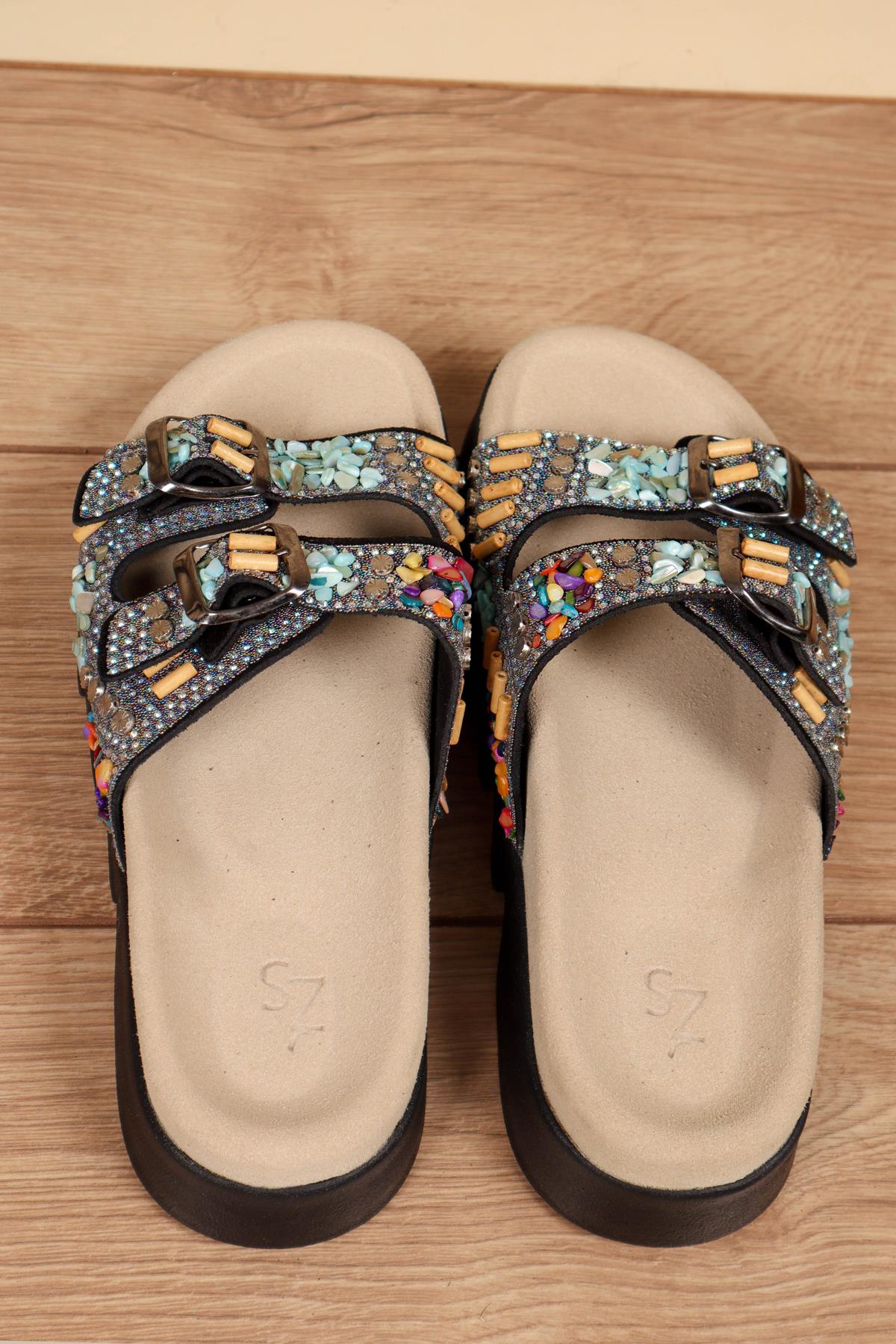 %100 Hakiki Deri Taşlı Çift Bantlı Terlik SİYAHTERLİK