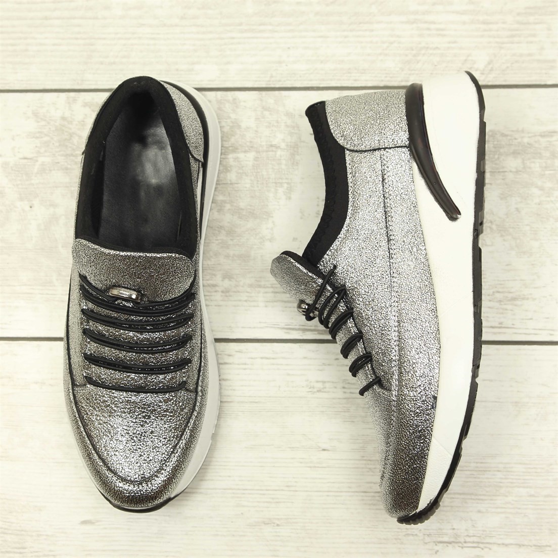 2019/Kristal Gümüş Sneakers
