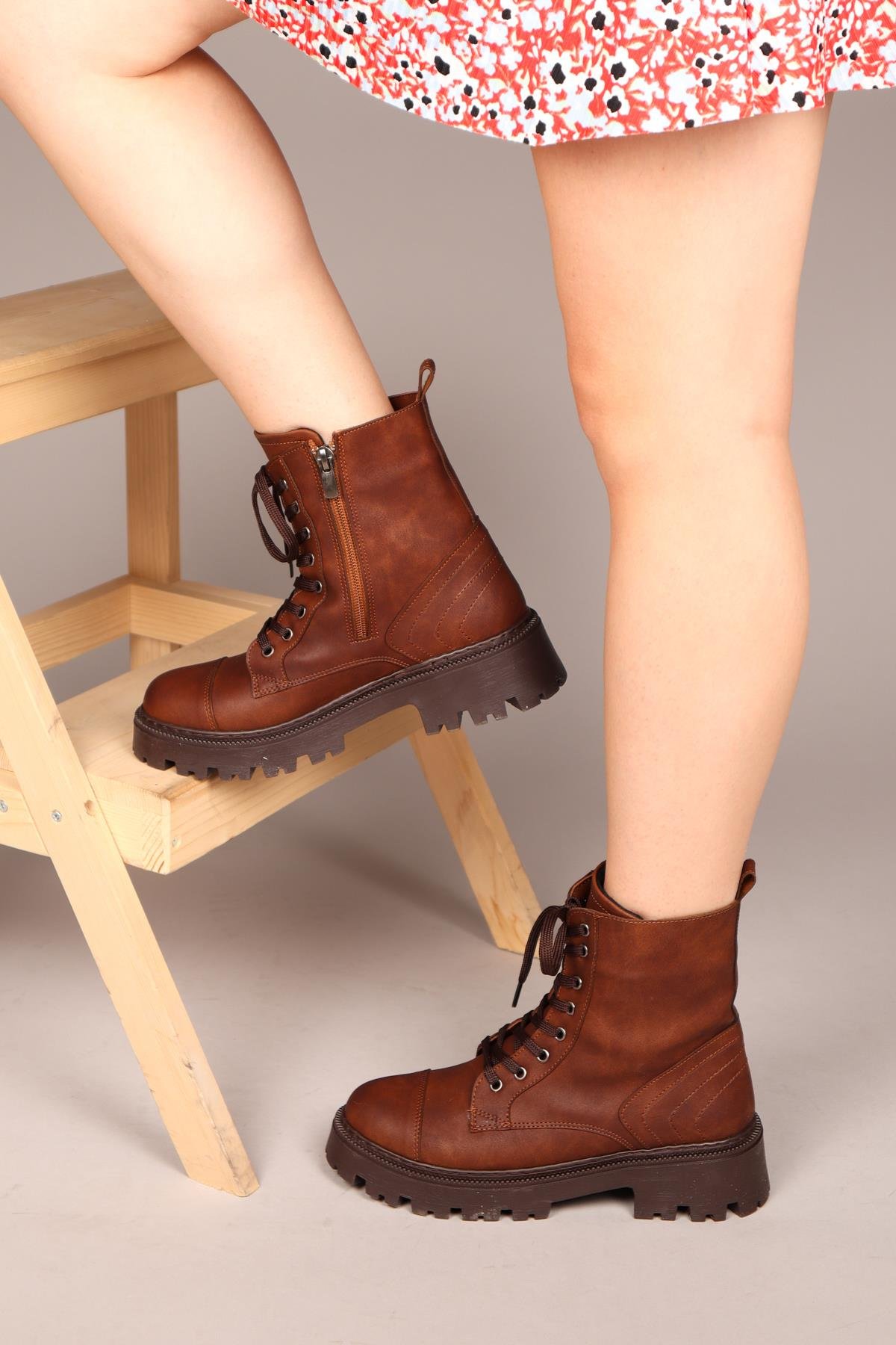 ADRİENN Dikiş Detaylı Kadın Bot TABABOT