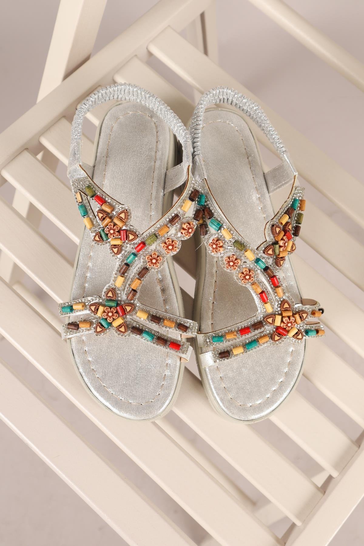 ALORA Etnik Taşlı Sandalet GÜMÜŞSANDALET