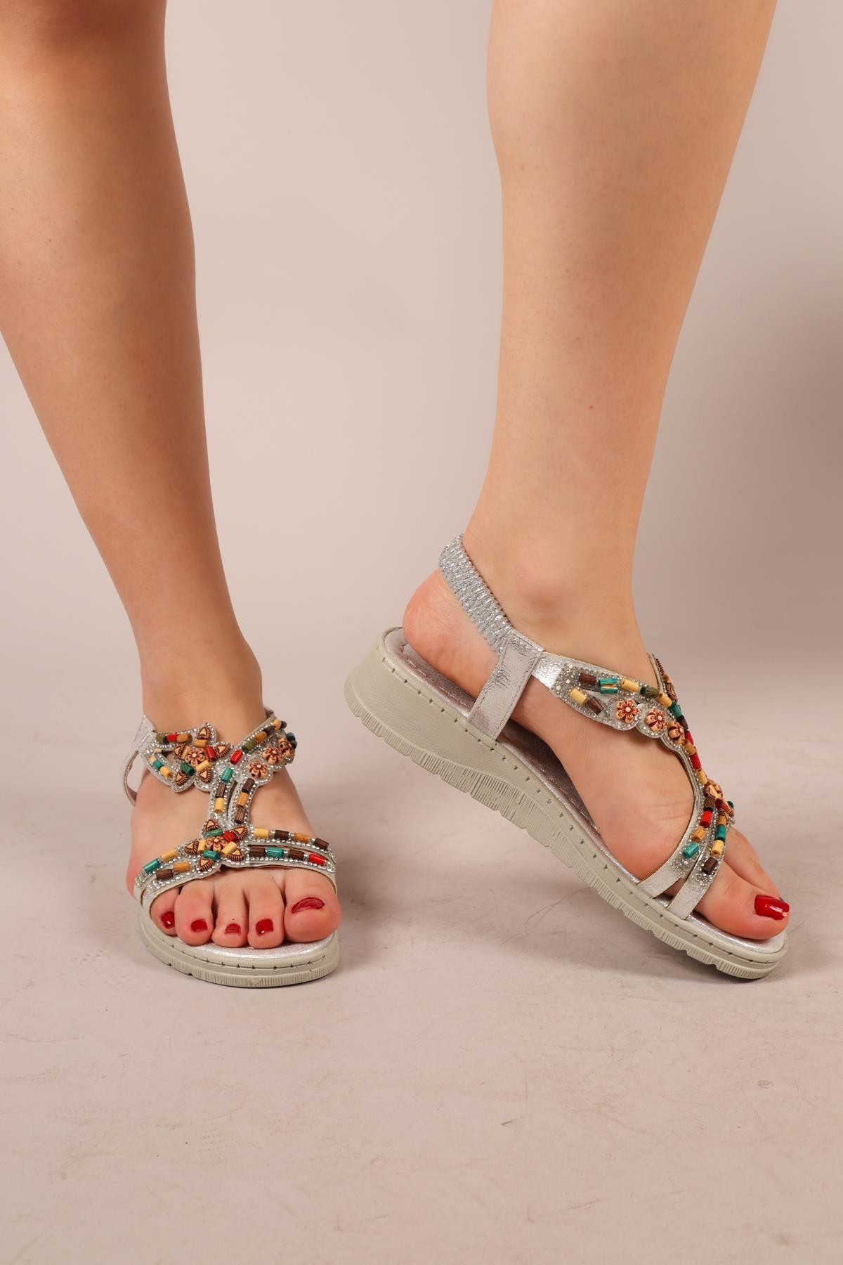 ALORA Etnik Taşlı Sandalet GÜMÜŞSANDALET