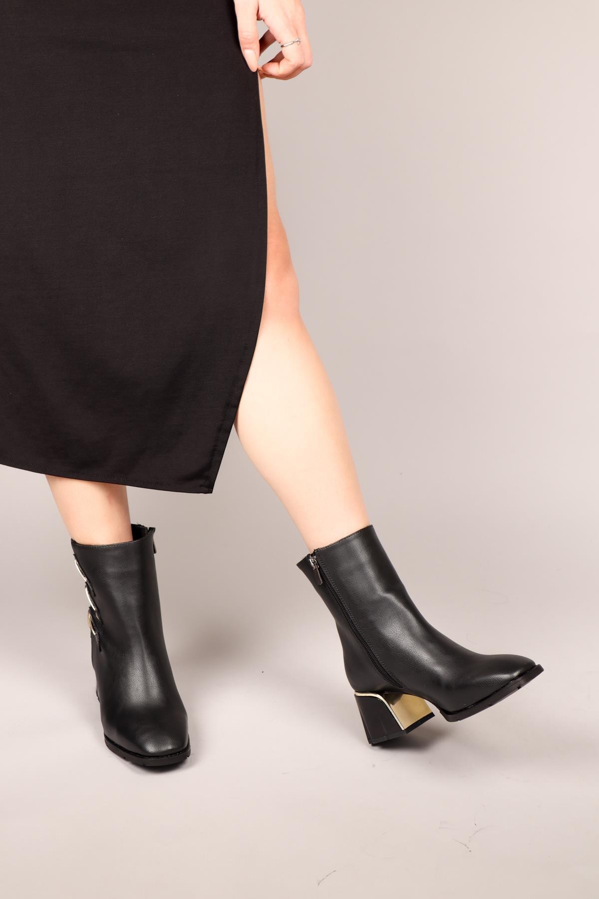 ANOUK Gold Detaylı Topuklu Bot SİYAHBOT