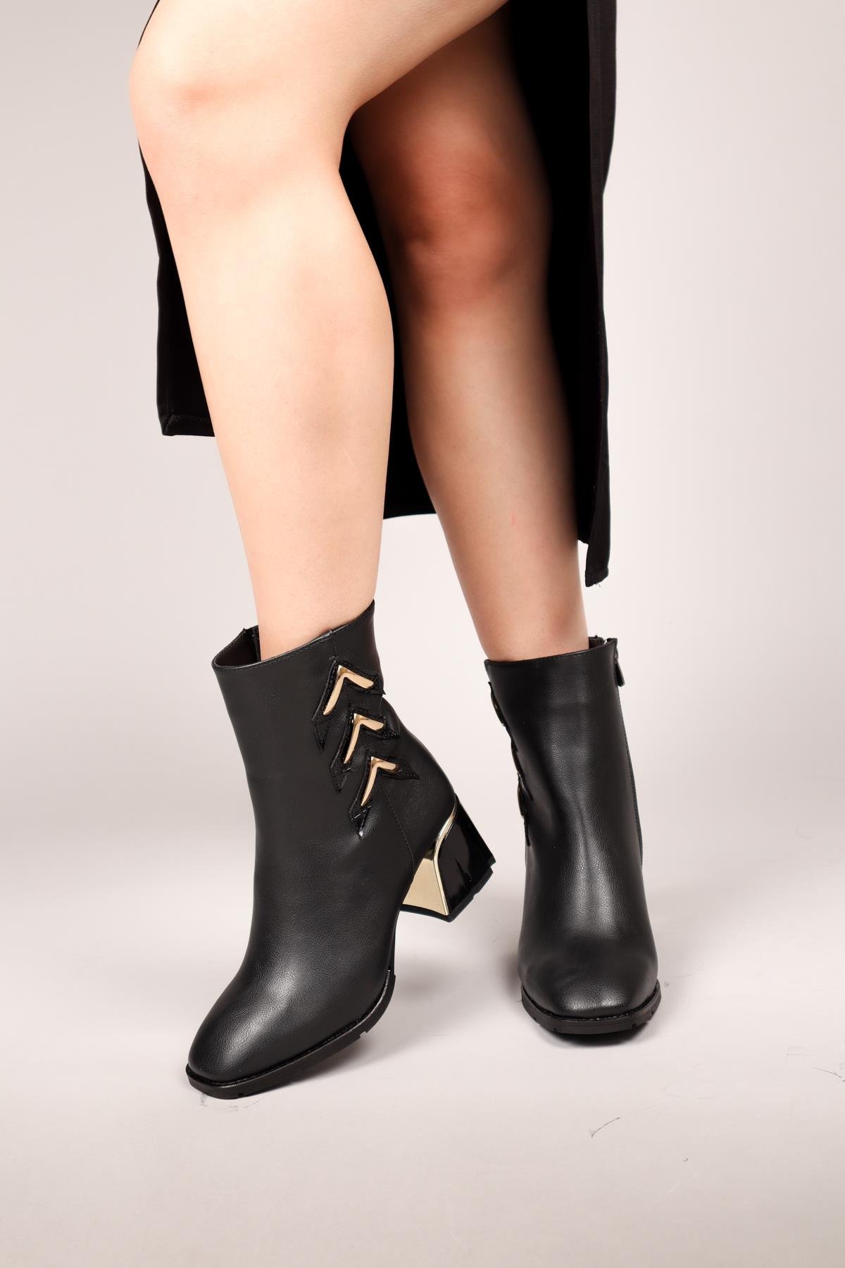 ANOUK Gold Detaylı Topuklu Bot SİYAHBOT