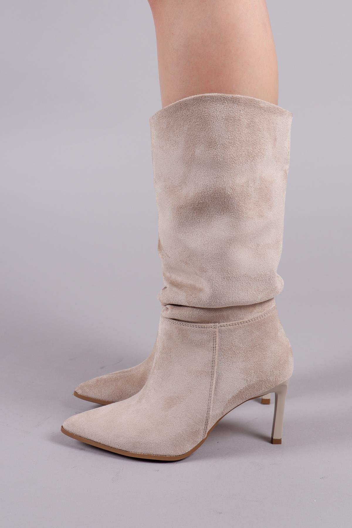 ARLON Büzgülü Çekme Topuklu Çizme BEJÇİZME 