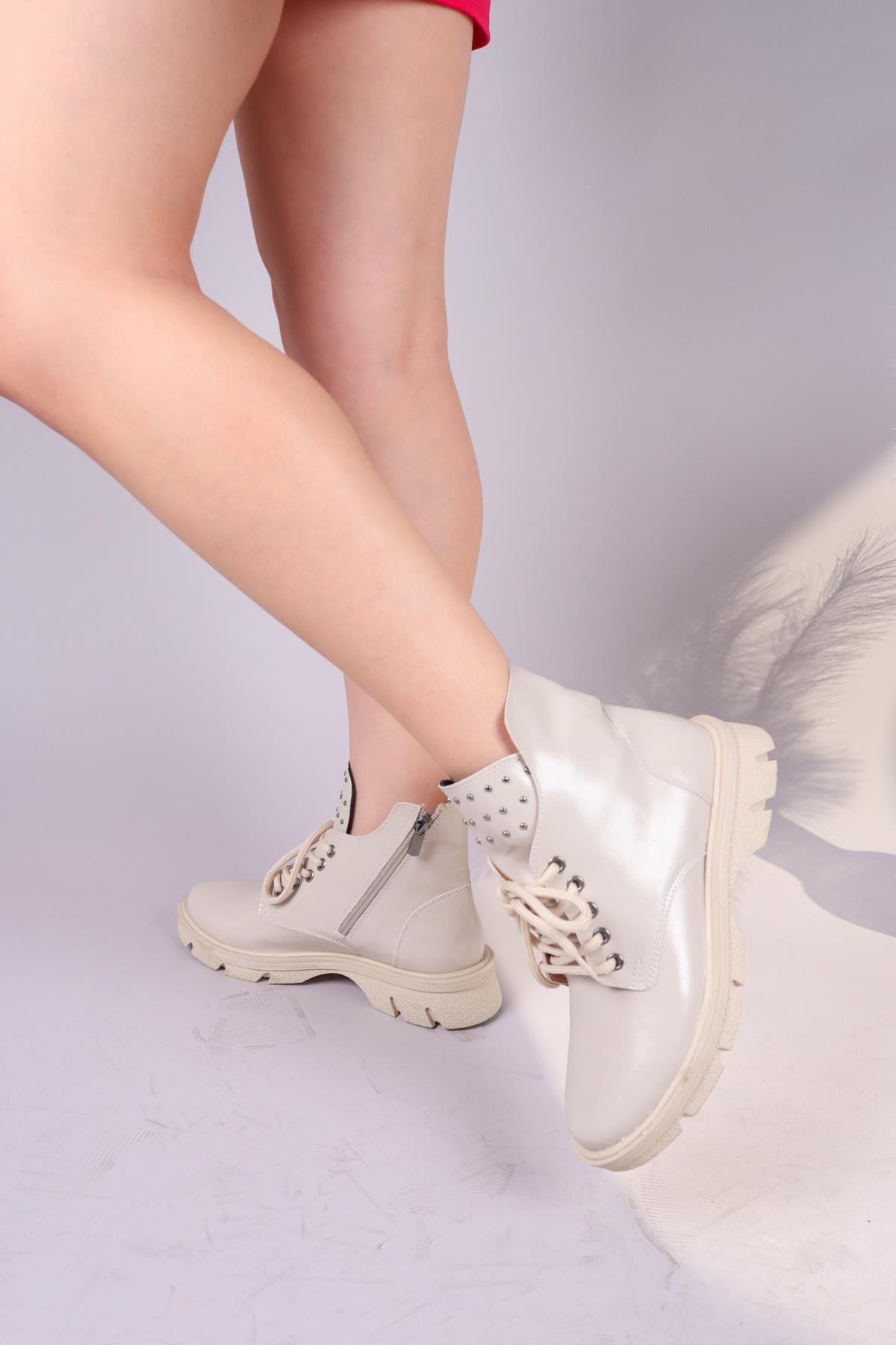 BANDA Troklu Bağcıklı Bot TENBOT