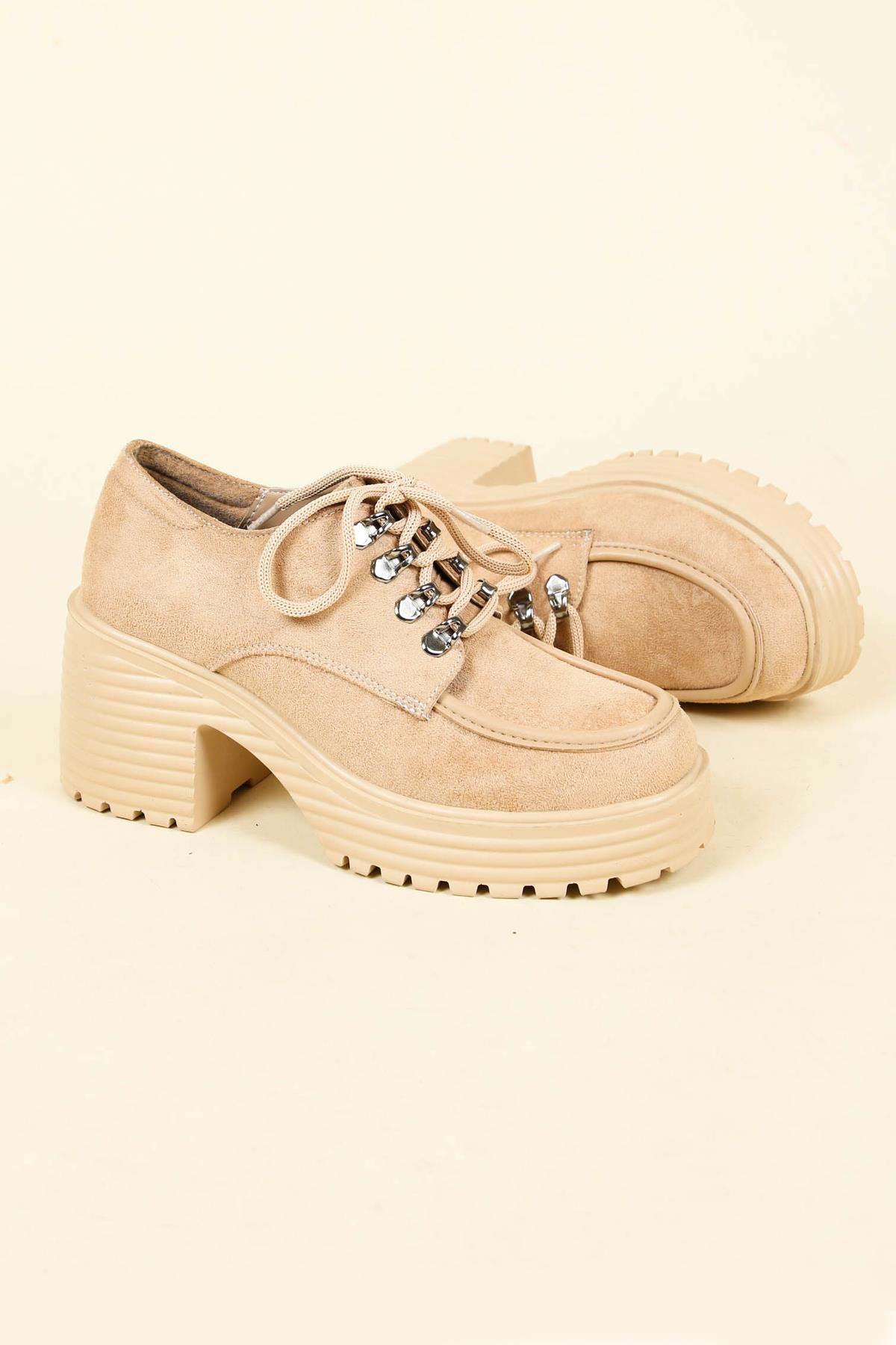 Cilt Garnili Bağcıklı Kalın Topuk Ayakkabı NUTBOT