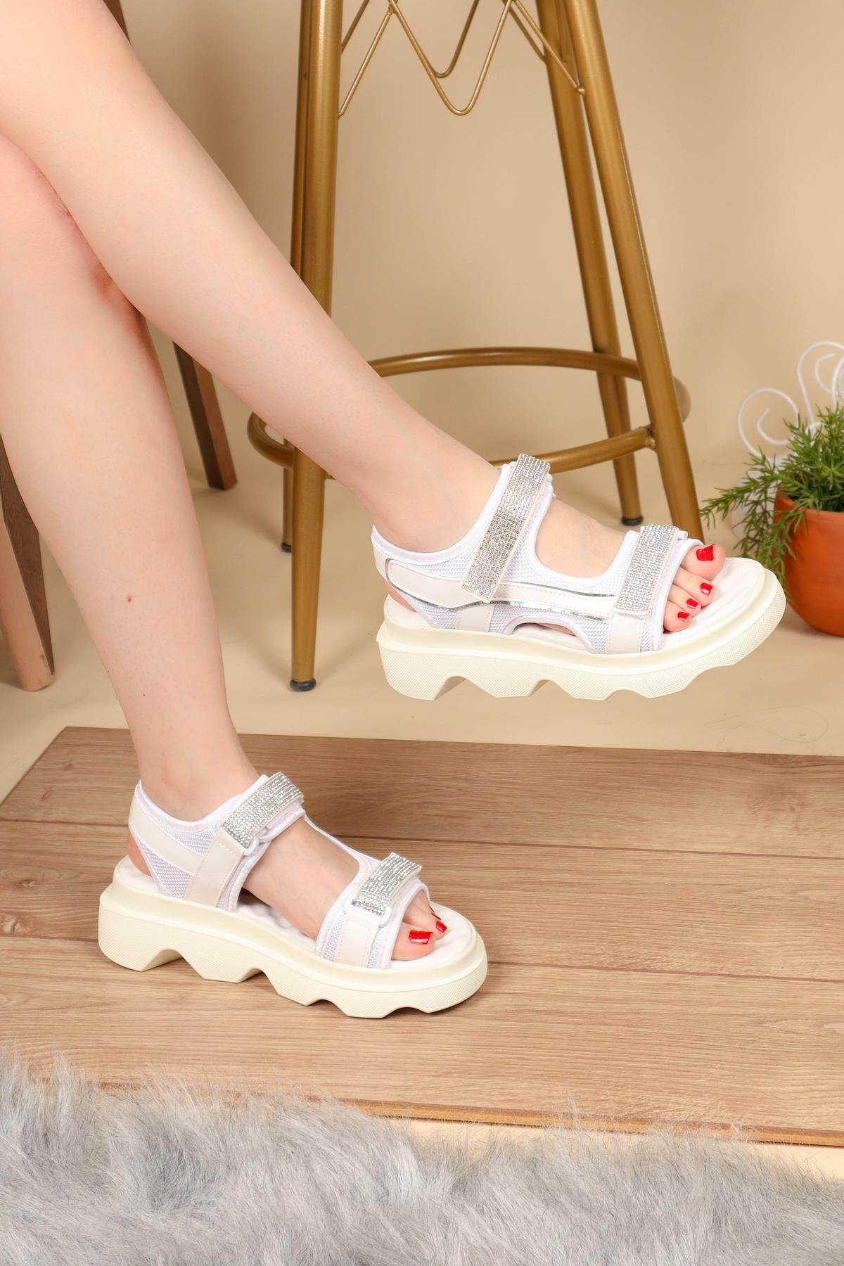 Cırtlı Kalın Taban Comfort Sandalet BEYAZSANDALET