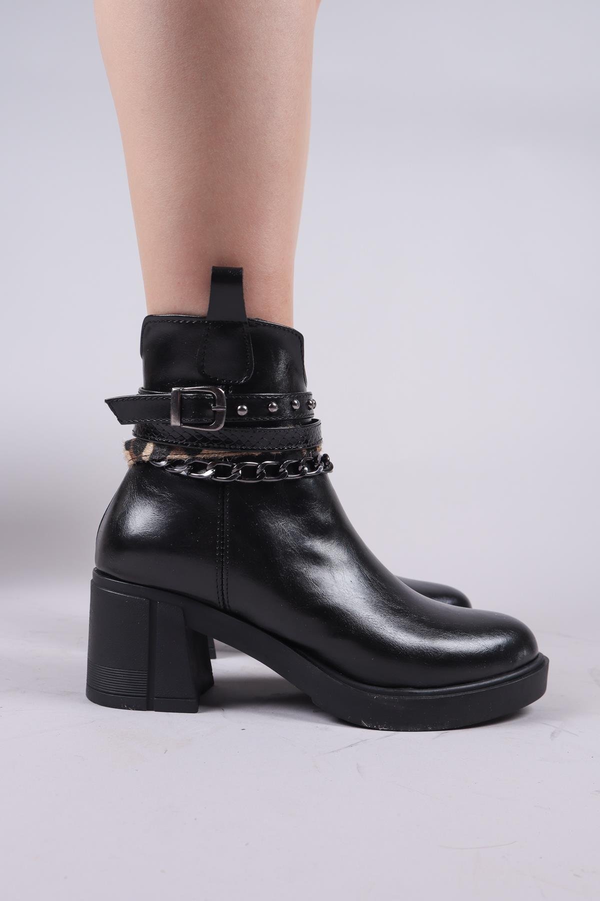 CLARK Leopar Desenli Aksesuarlı Topuklu Bot SİYAHBOT