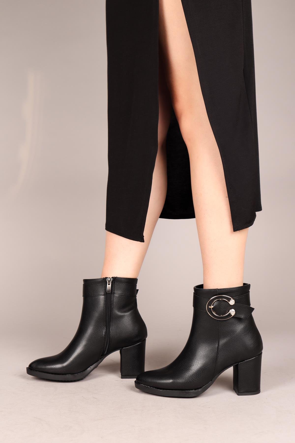 DALİA Kemerli-Tokalı Kadın Topuklu Bot SİYAHBOT