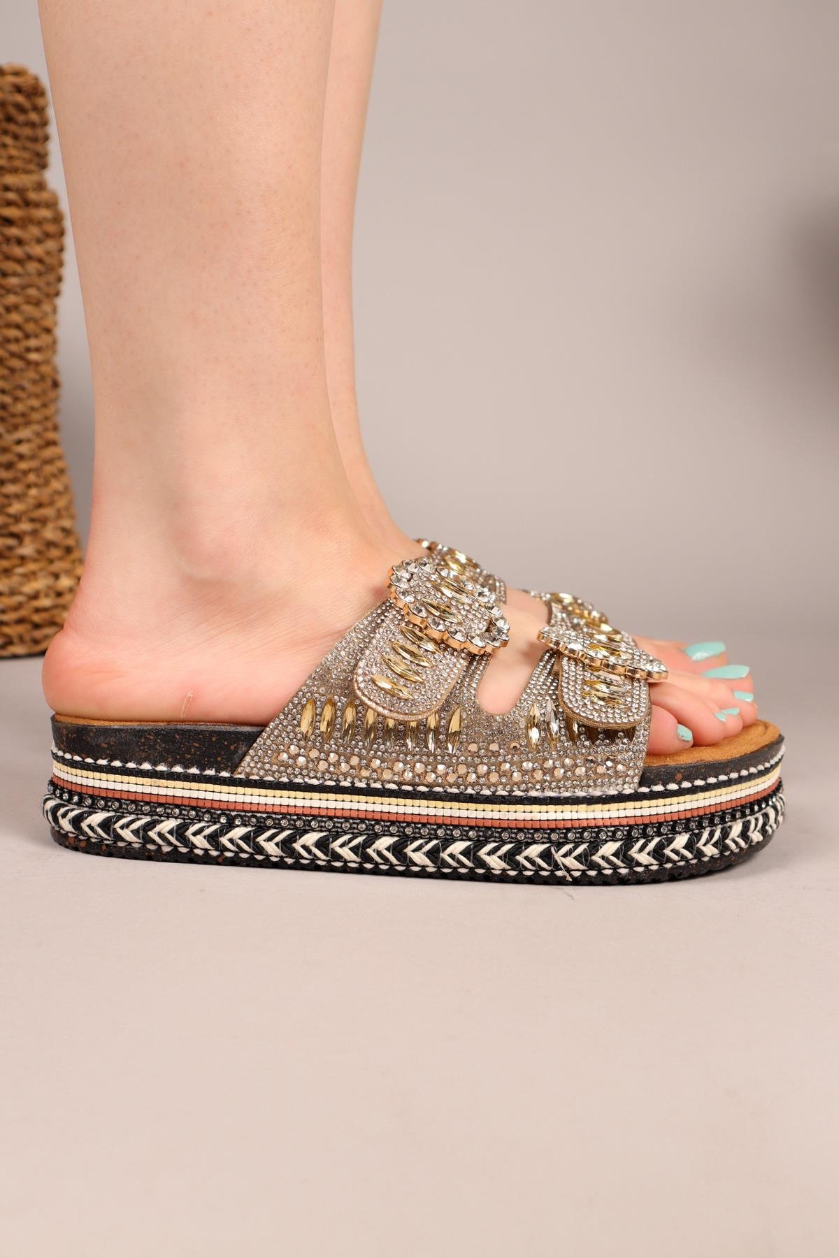 DİAMOND Taşlı Terlik GOLDTERLİK