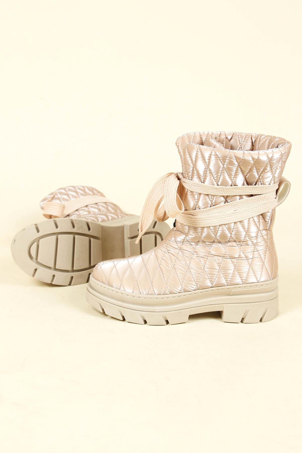 Dikiş Detaylı Parlak Şişme Bot NUTBOT