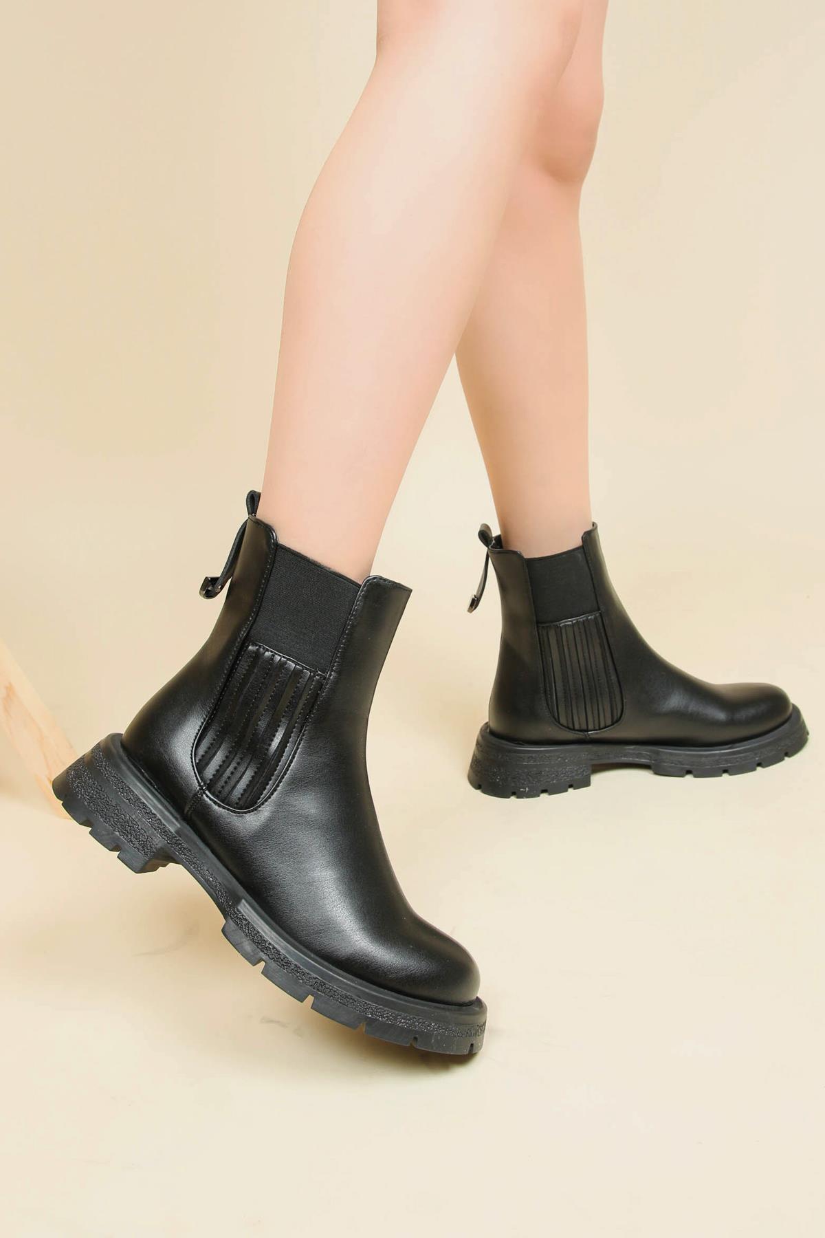 Dikiş Lastikli Bot SİYAHBOT