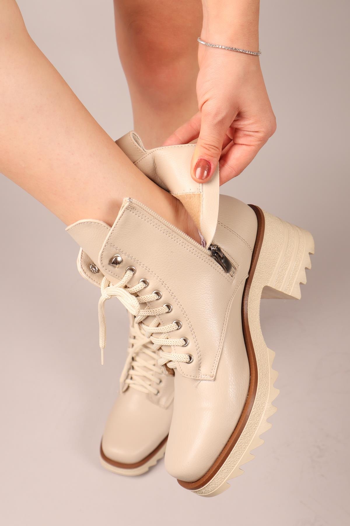 DORRA Kalın Topuklu Bağcıklı Bot TEN