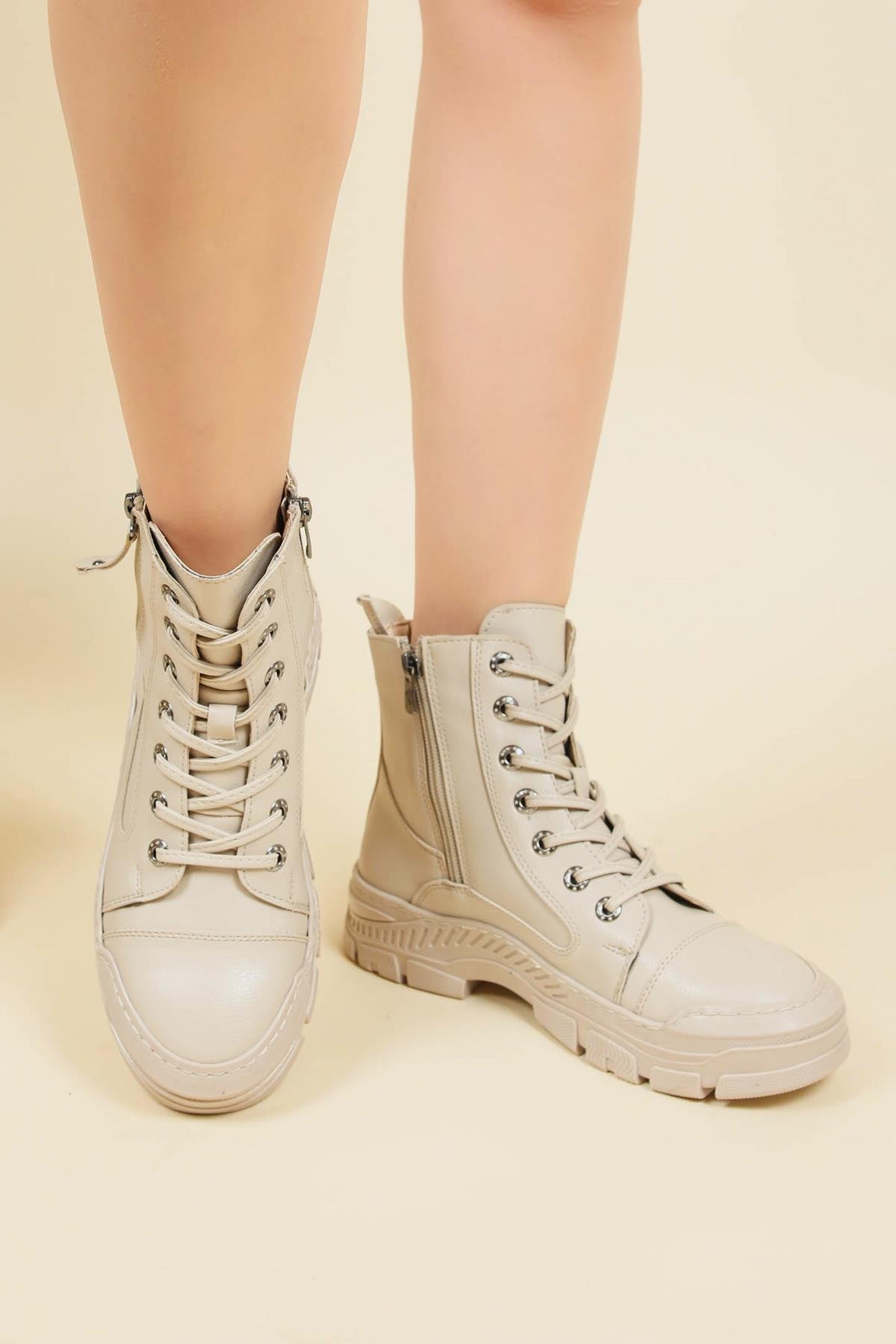 Fermuar ve Dikiş Detaylı Bot TENBOT