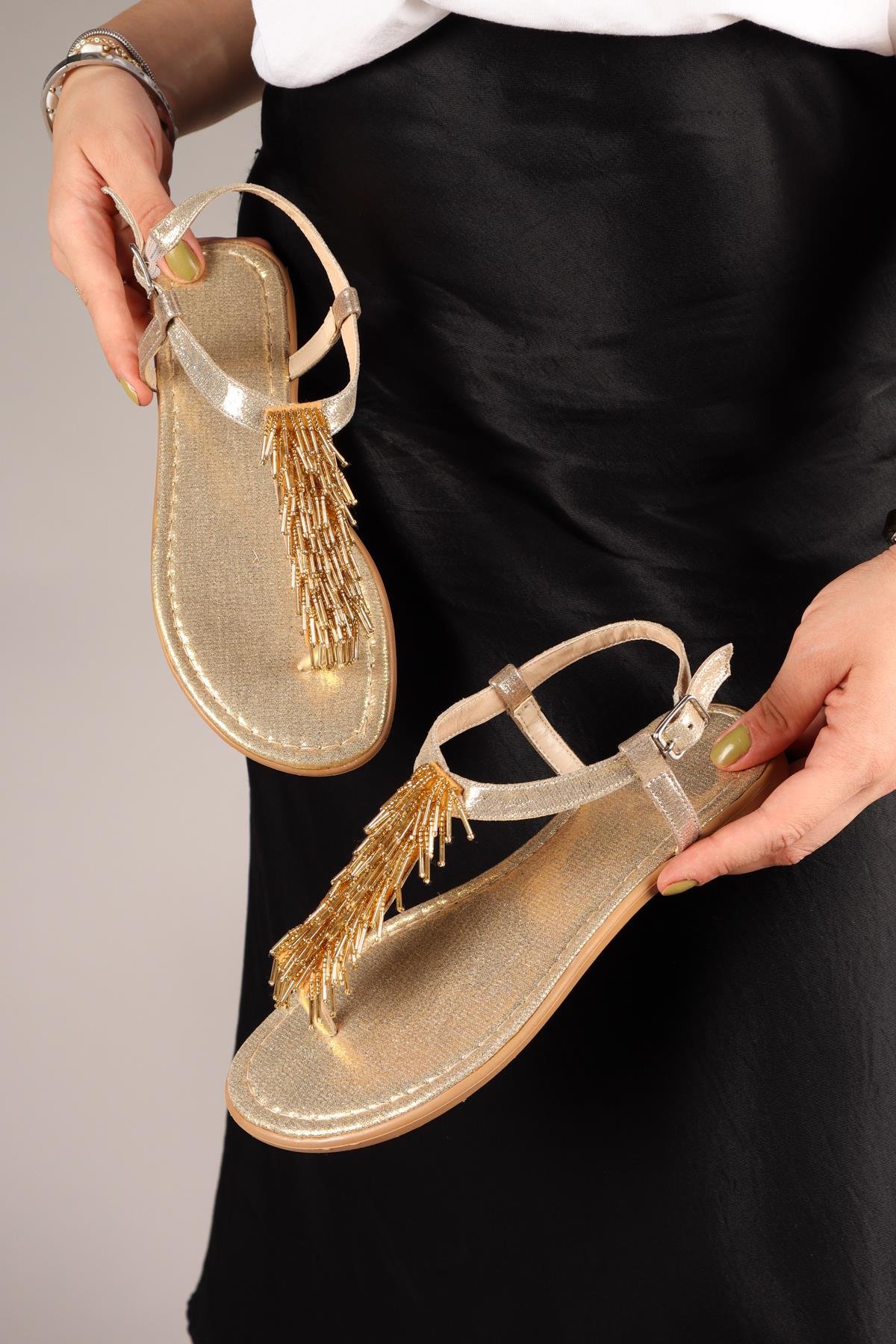 FLOPPY Sarkıt Boncuklu Parmak Arası Sandalet GOLDSANDALET