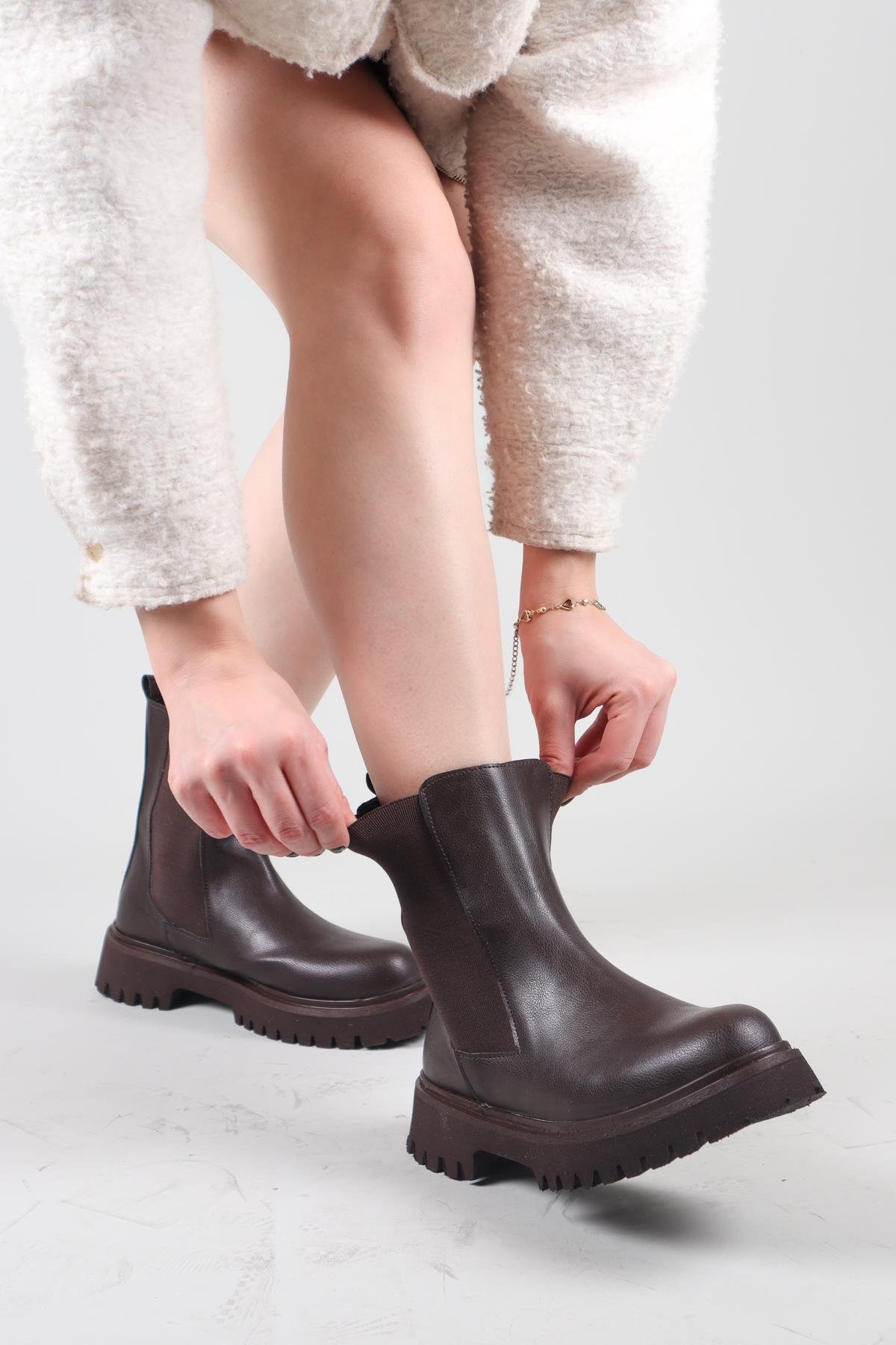 GENT Lastikli Bot KAHVERENGİBOT