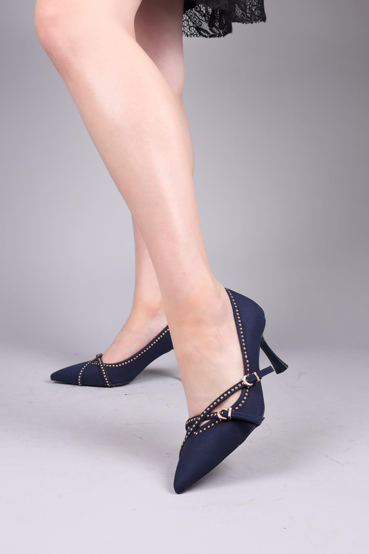 GLIY Gold Aksesuarlı Topuklu Ayakkabı LACİVERTTOPUKLU AYAKKABI