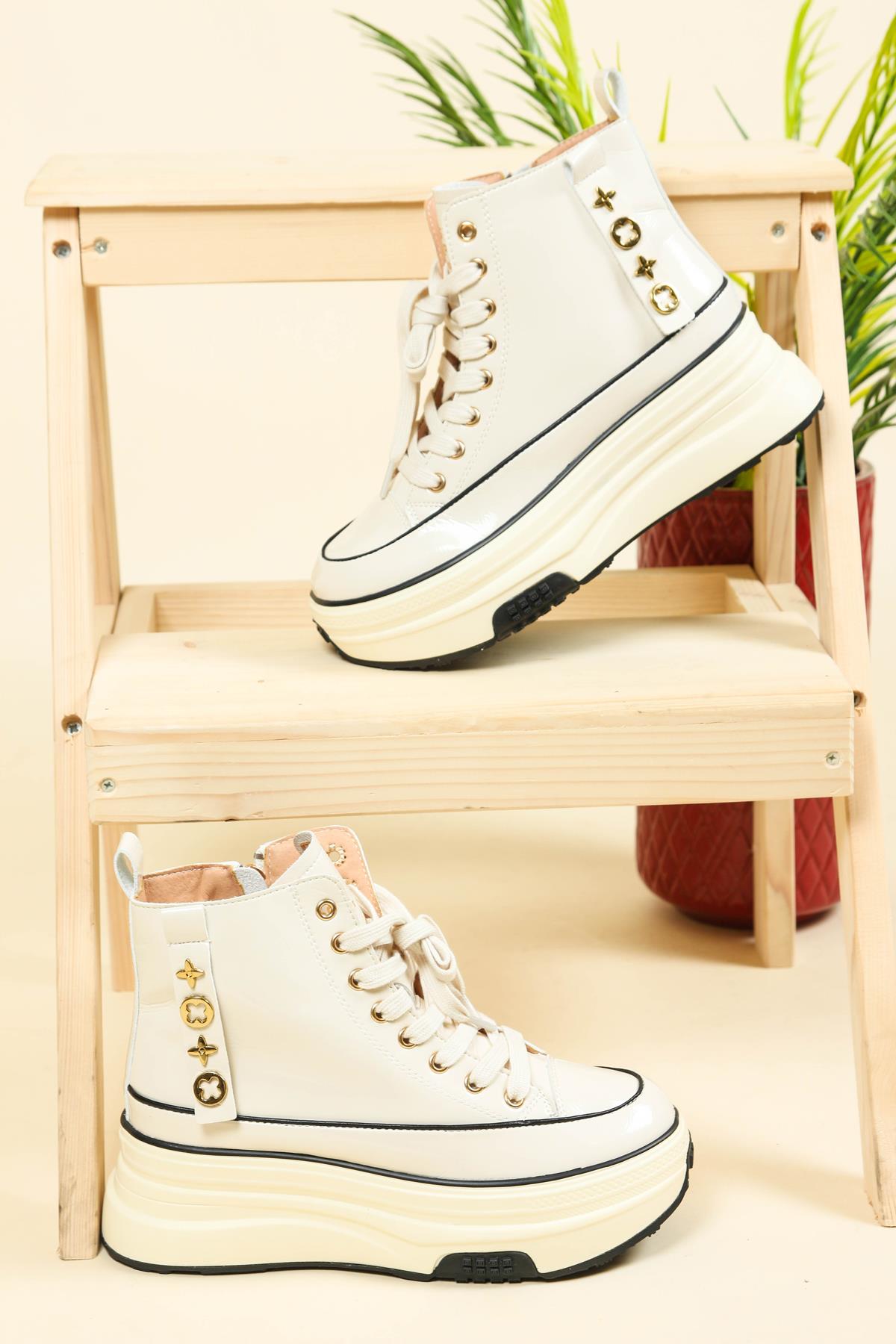 GUJA Kalın Taban Rugan Sneakers Bot KREMBOT