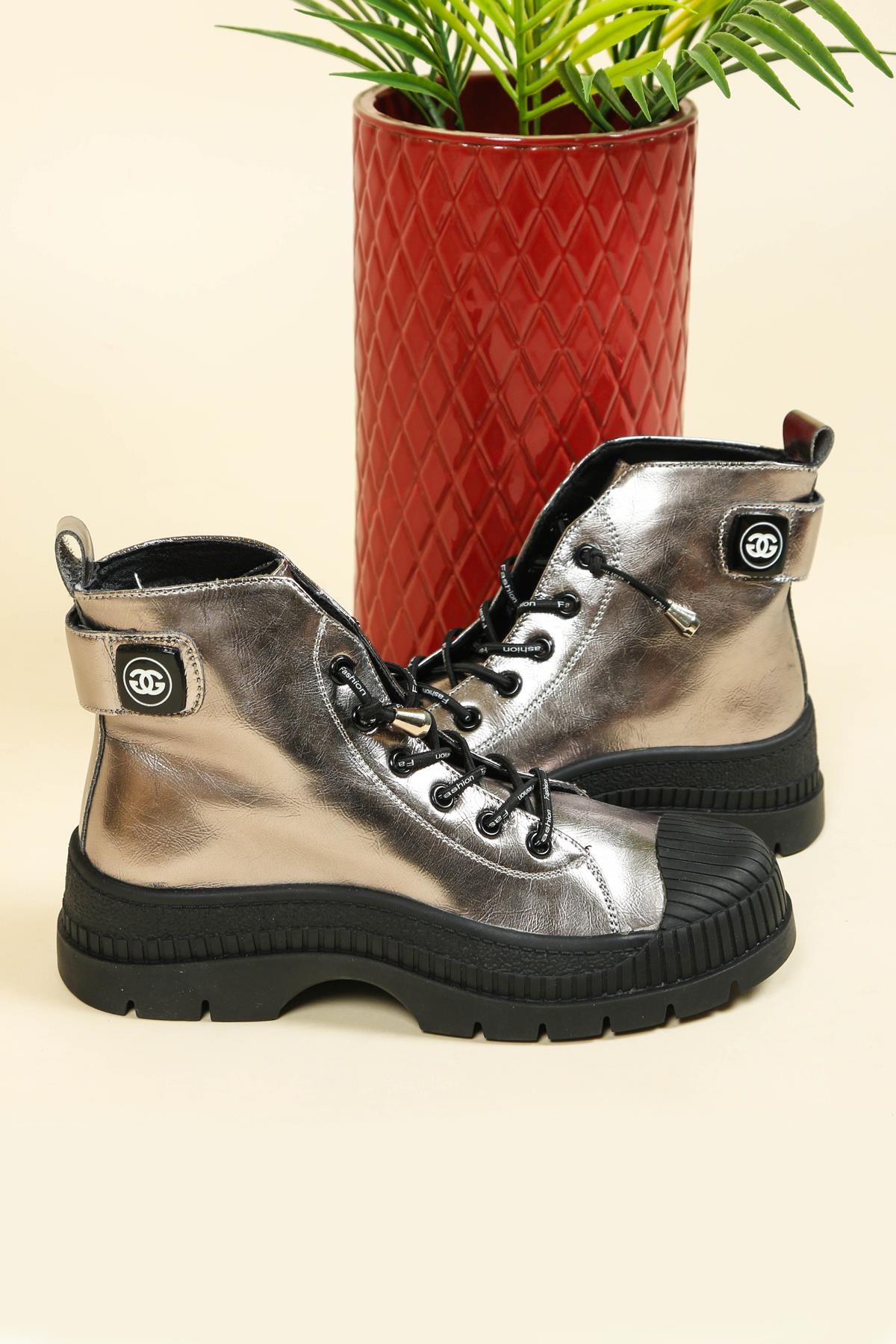 GUJA Lastik Bağcıklı Bot METALİK GRİBOT