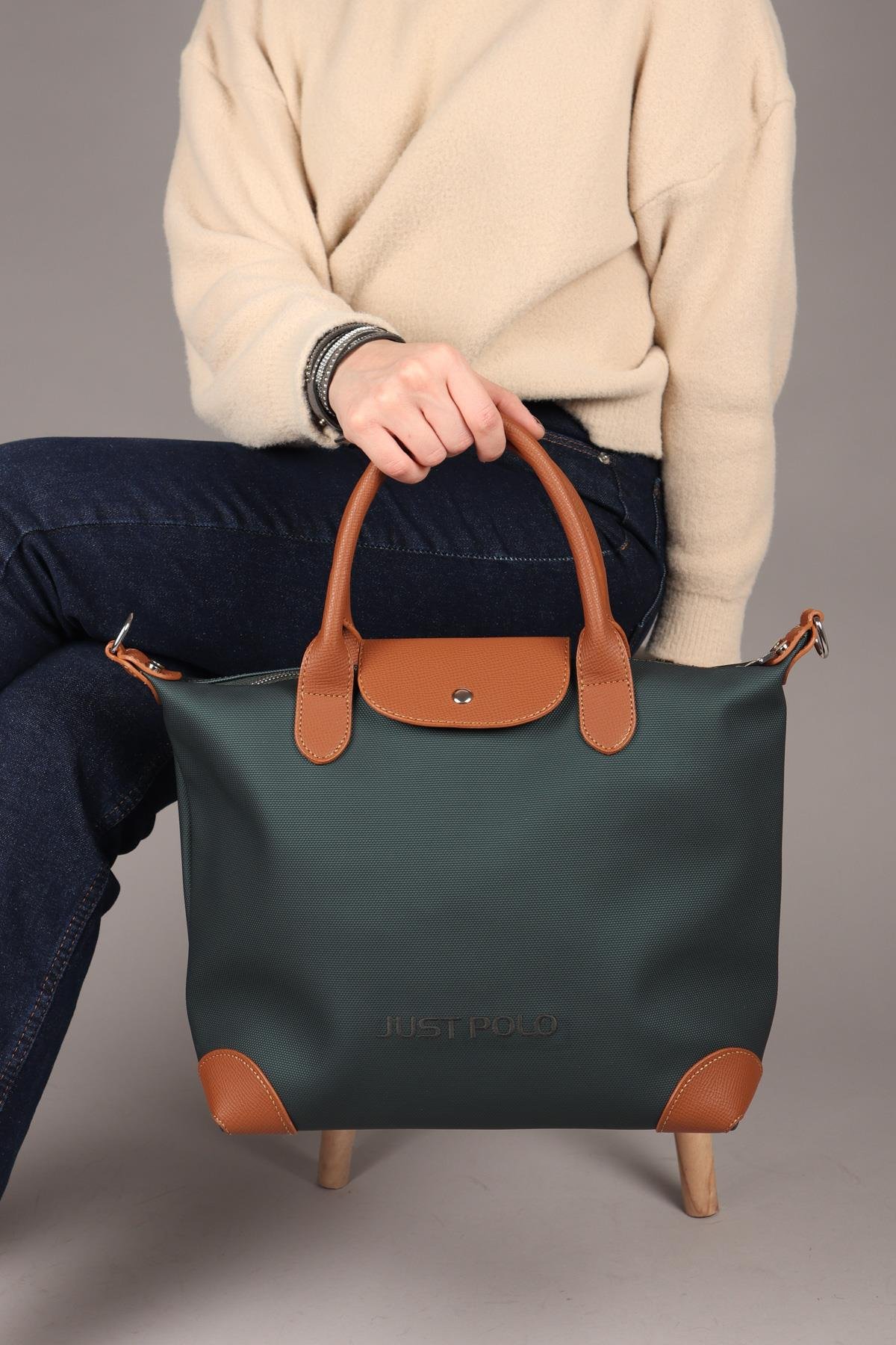 JP Çıtçıtlı El Çantası YEŞİLÇANTA