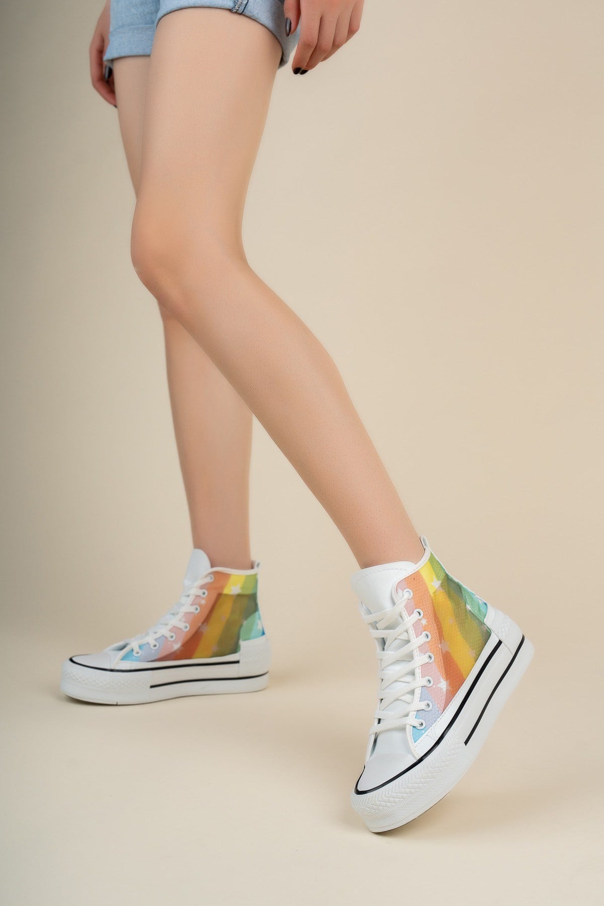 Kalın Tabanlı Renk ve Yıldız Baskılı Bilekli Kadın SneakersSPOR AYAKKABI