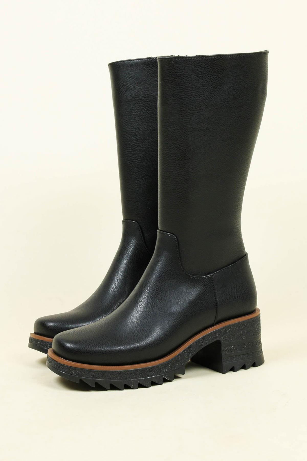 Kalın Topuk Cilt Yarım Çizme SİYAHÇİZME 