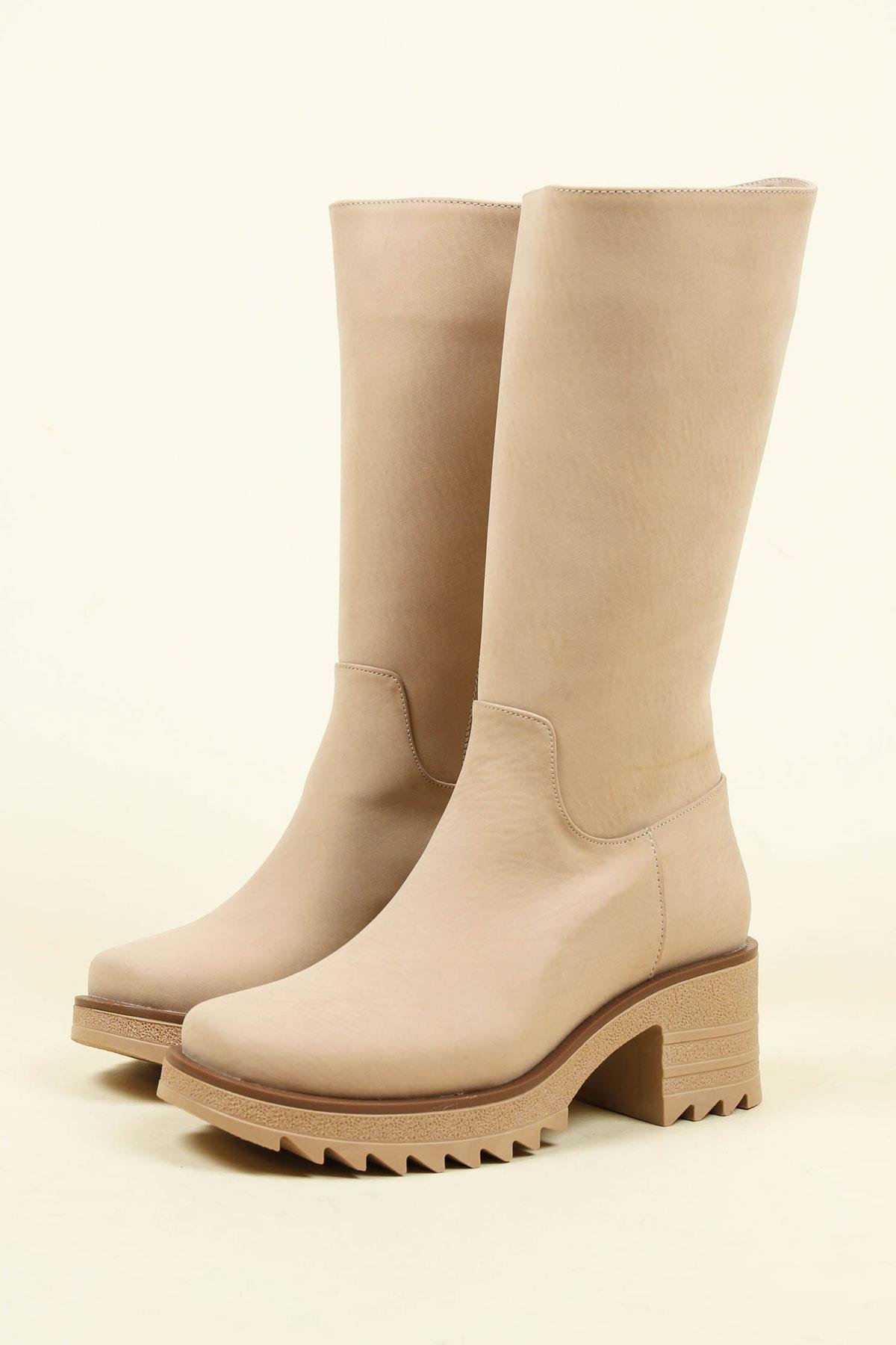 Kalın Topuk Nubuk Yarım Çizme TENÇİZME 
