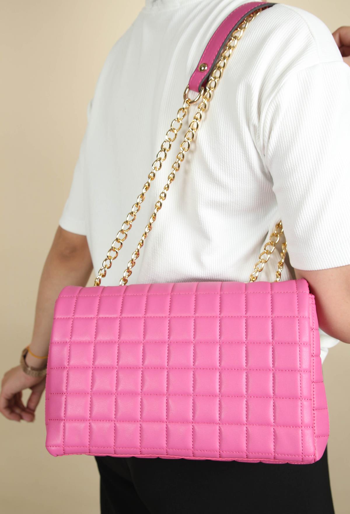 Kare Dikiş Detaylı Zincir Askılı Çanta FUŞYAÇANTA