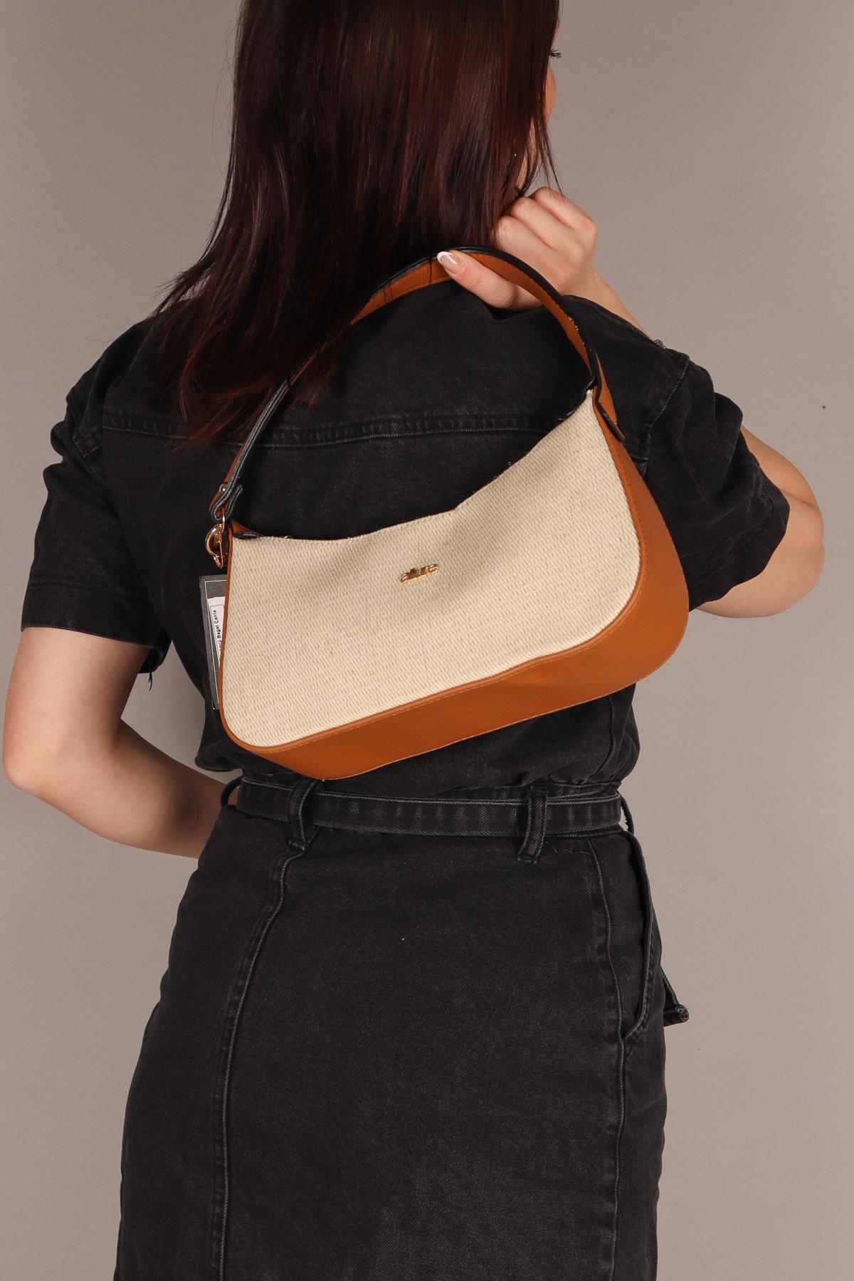 Keten Görünümlü Baget Çanta TABAÇANTA