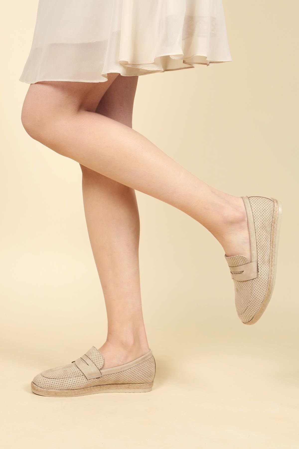 Lazer Delikli Loafer NUTBABET