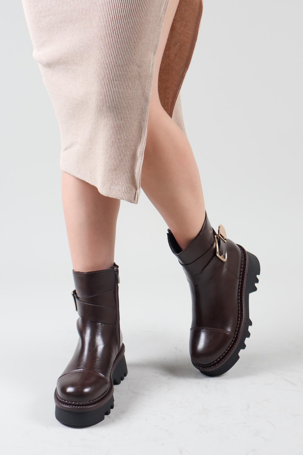 LENKA Toka Detaylı Kadın Bot KAHVERENGİBOT