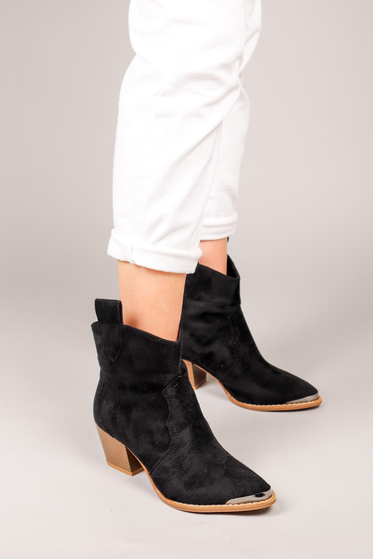 MAİR Topuklu Western Bot SİYAHBOT