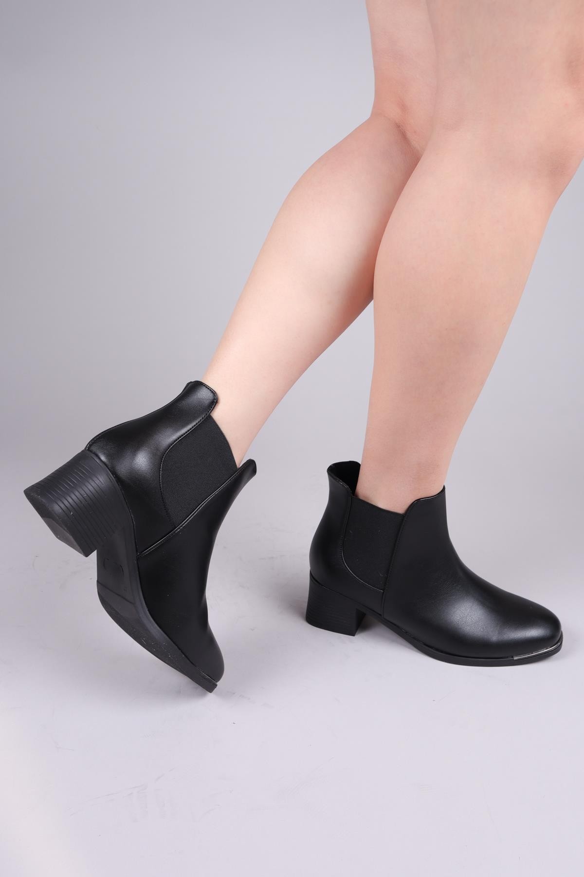 MİLDURA Lastikli Alçak Topuklu Bot SİYAHBOT