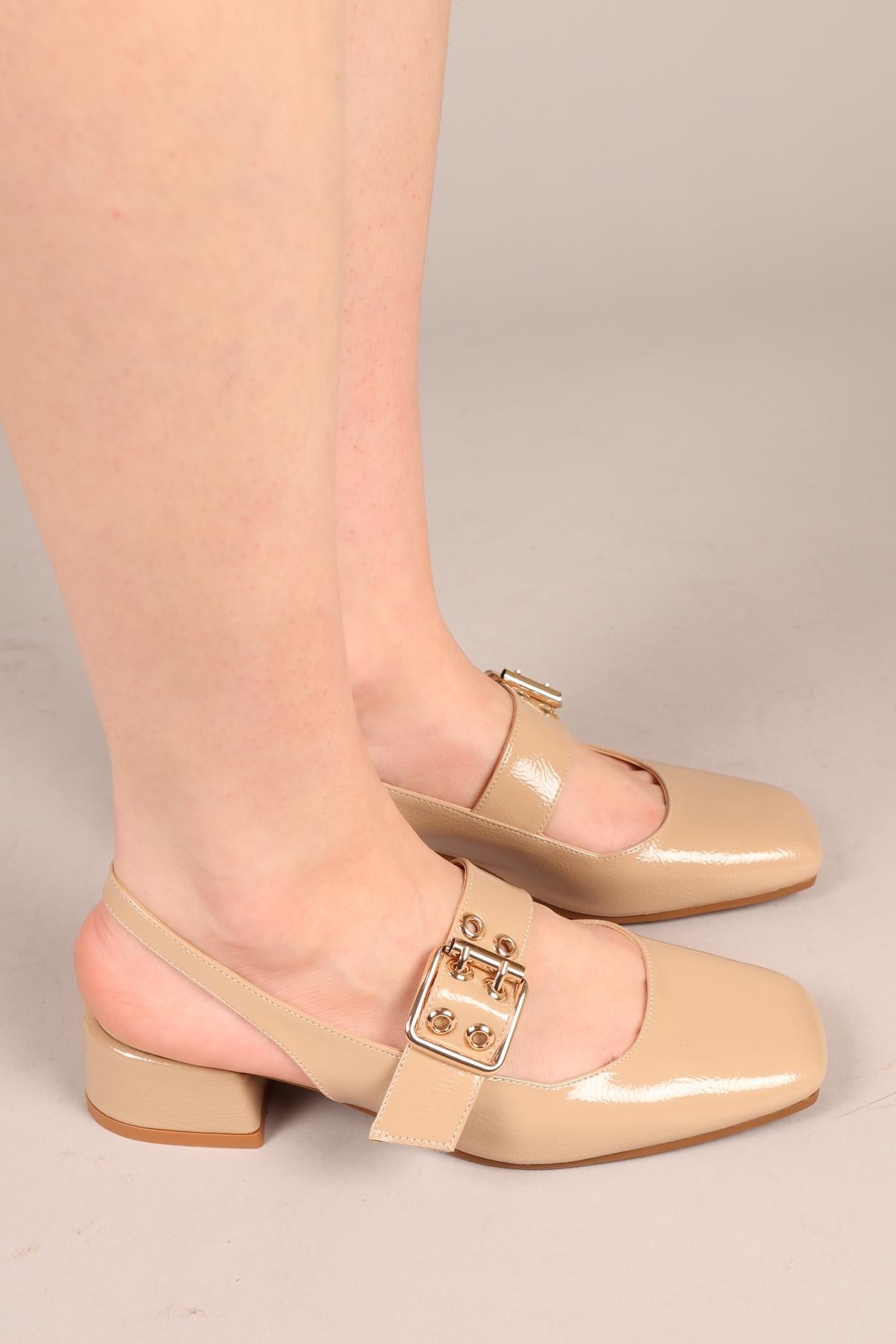 NOTUS Arka Açık Alçak Topuklu Ayakkabı BEJTOPUKLU AYAKKABI