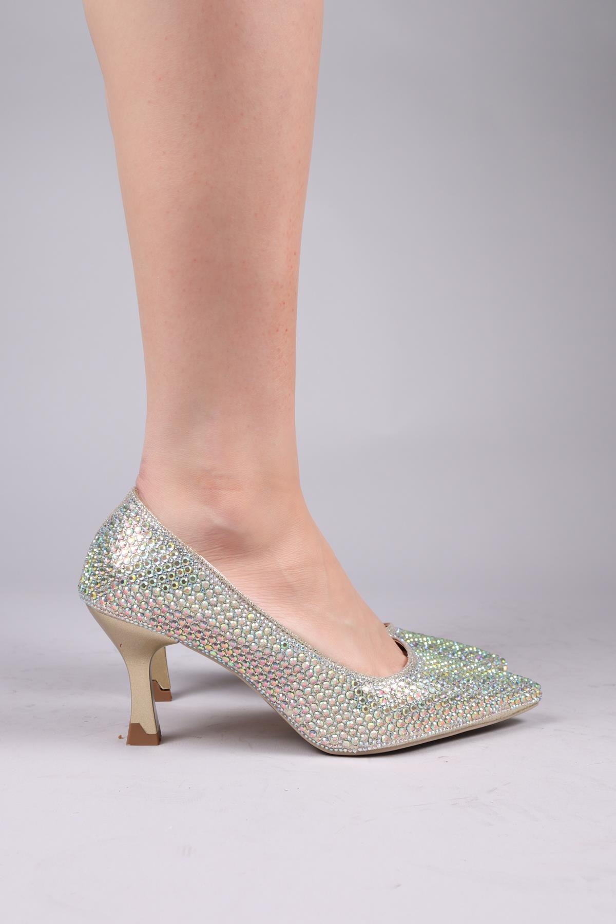 NOWRA Taşlı Stiletto GOLDTOPUKLU AYAKKABI