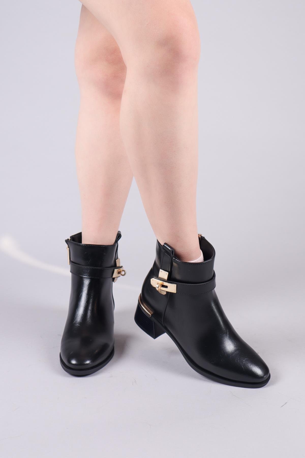 OSETYA Kilit Aksesuarlı Bot SİYAHBOT