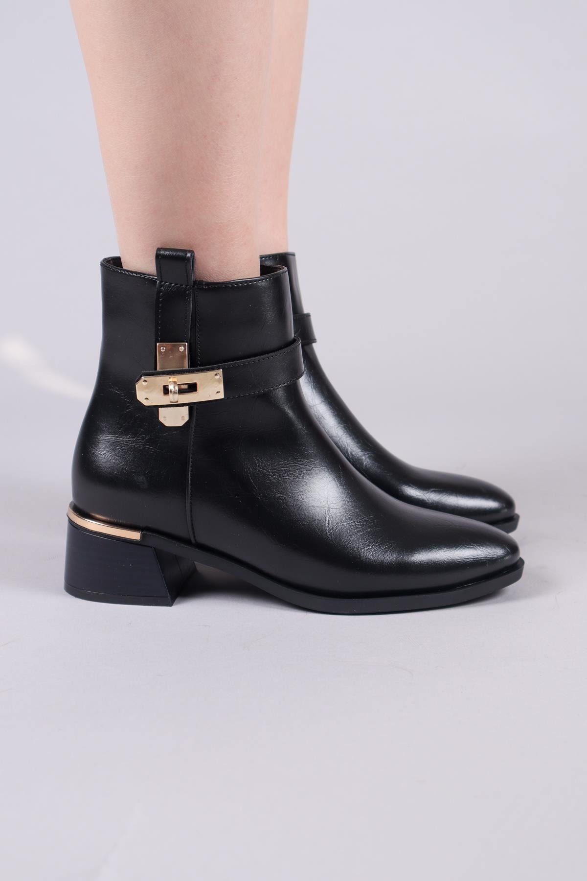 OSETYA Kilit Aksesuarlı Bot SİYAHBOT