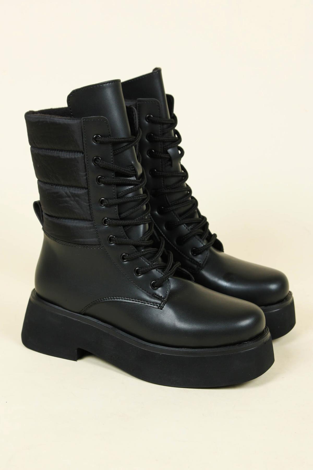 Paraşut Garnili Bağcıklı Bot SİYAH