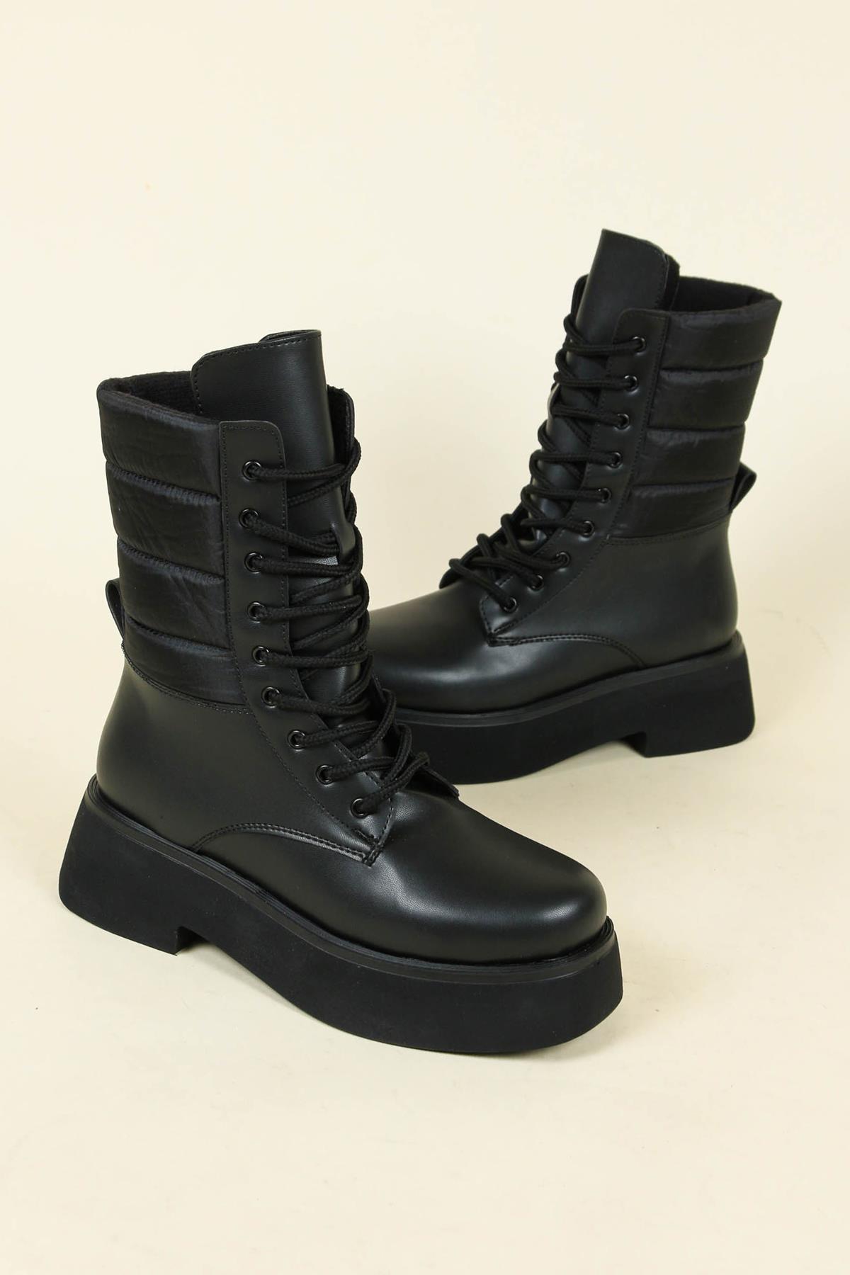 Paraşut Garnili Bağcıklı Bot SİYAHBOT