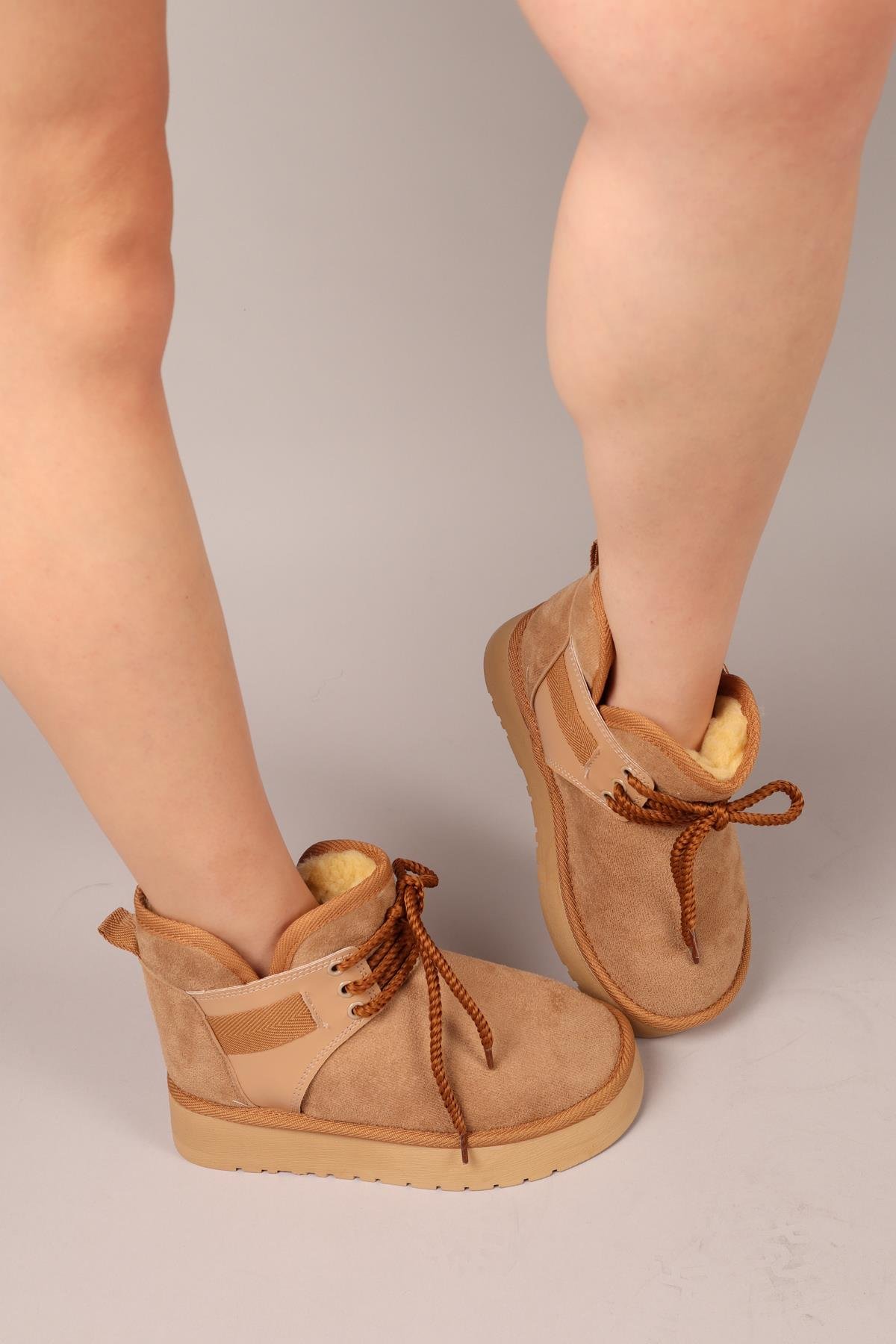 PUFF İçi Suni Kürklü Süet Bot CAMELBOT