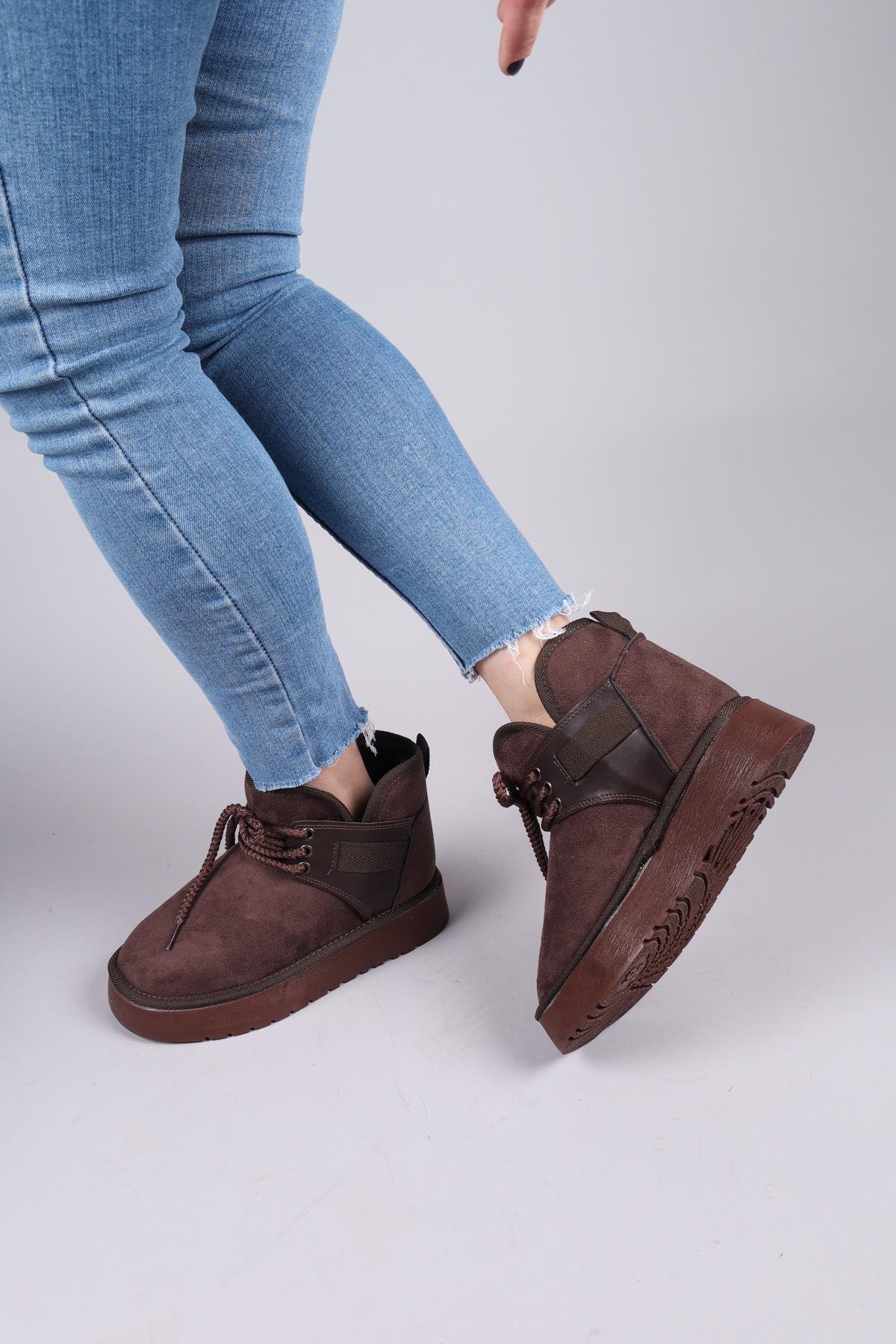 PUFF İçi Suni Kürklü Süet Bot KAHVERENGİBOT