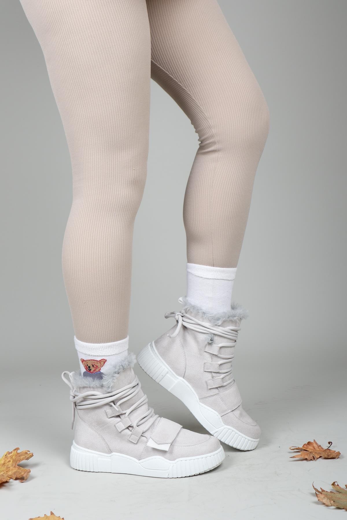 RENEE Bağcıklı Cırtlı Bot GRİBOT