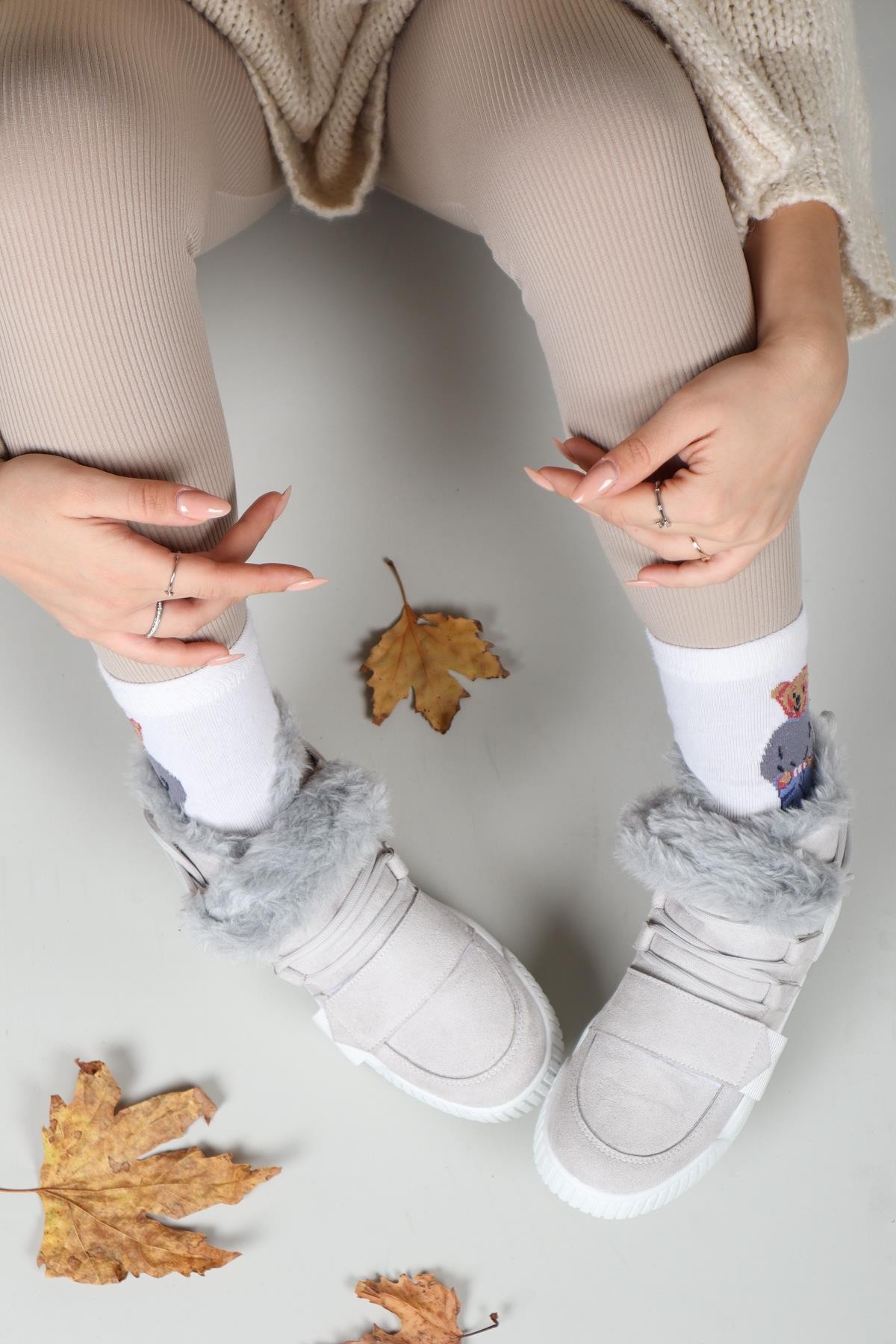 RENEE Bağcıklı Cırtlı Bot GRİBOT