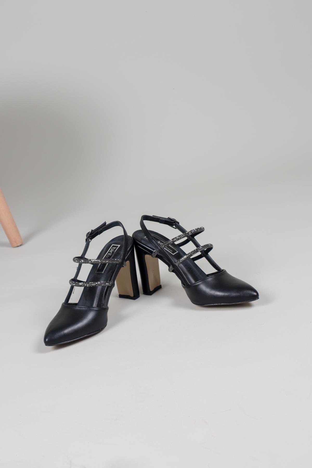RIKE Taş Biyeli Topuklu Ayakkabı SİYAHTOPUKLU AYAKKABI